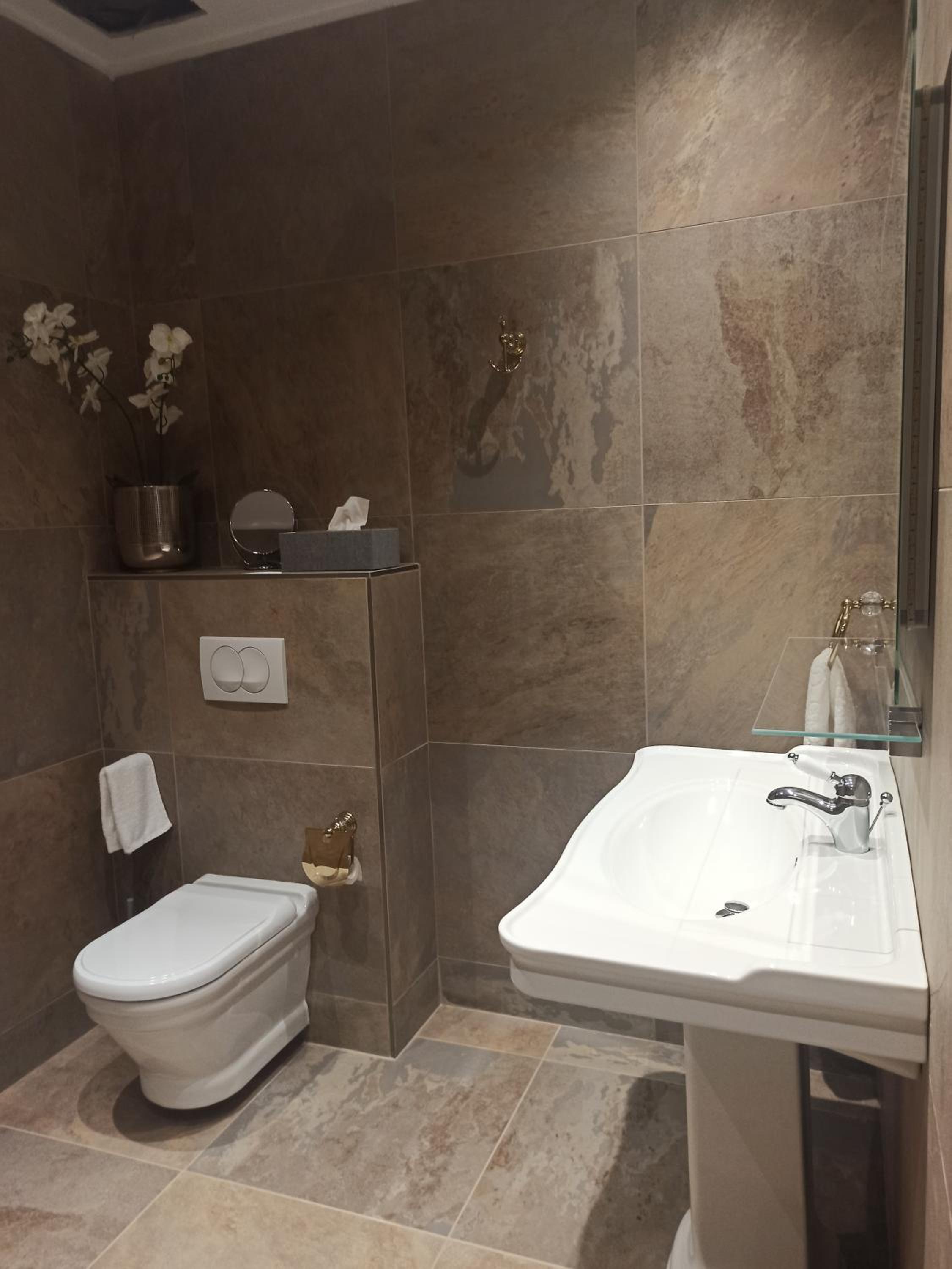 Photo 55