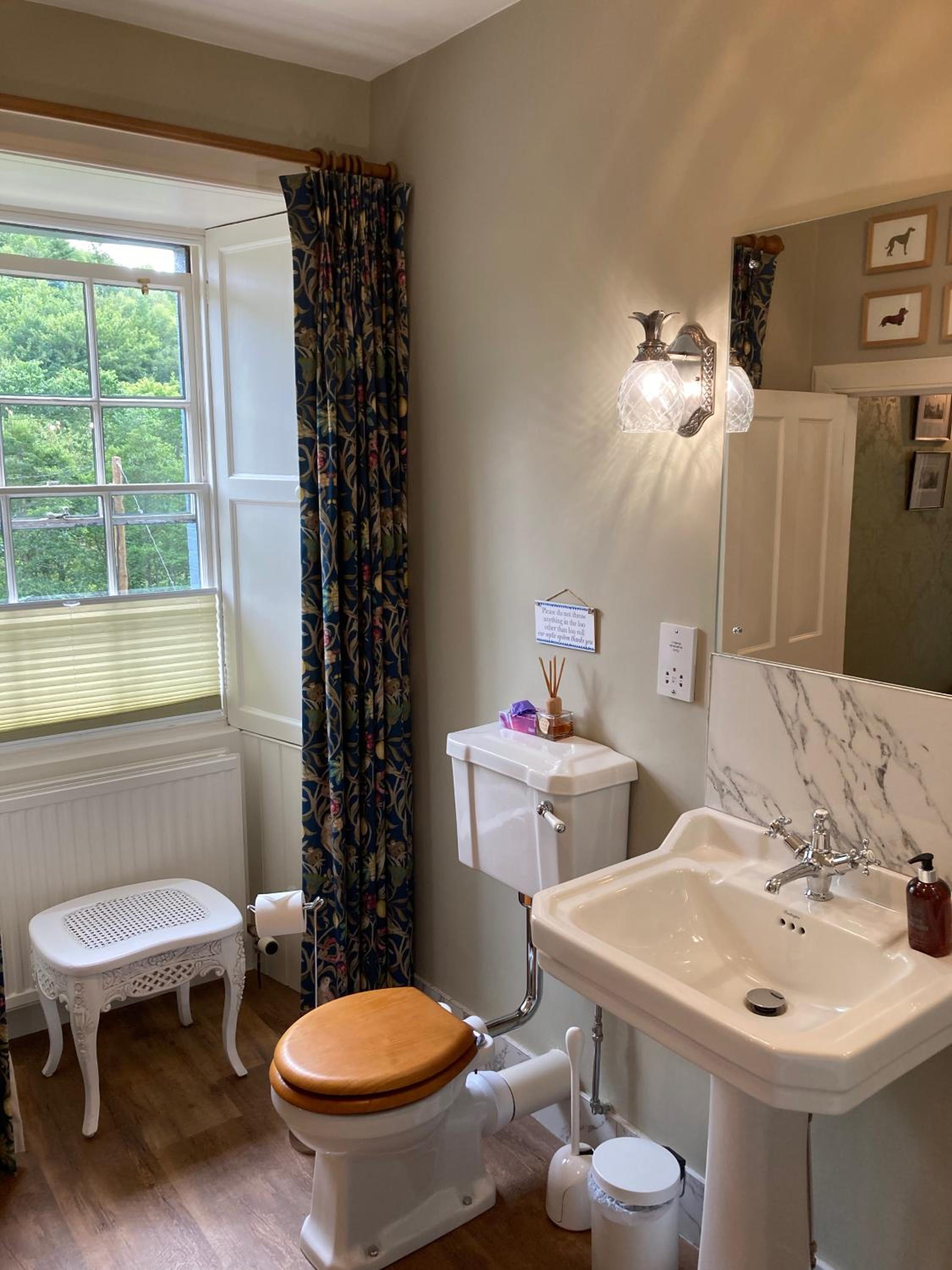 Bedrule Old Manse B&B