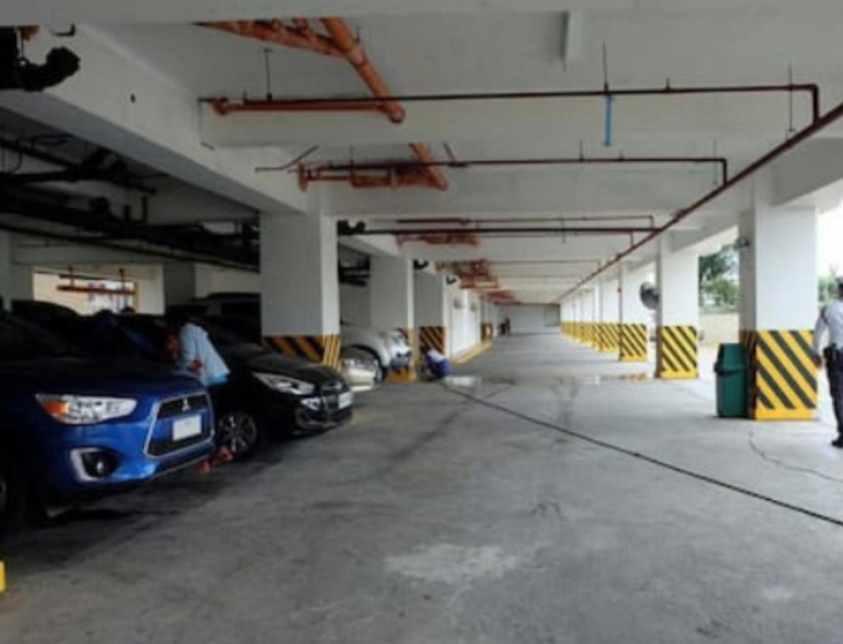TAGAYTAY PRIME RESIDENCES Big Group AMAZING HOMES unit2038-reach by viber view 5