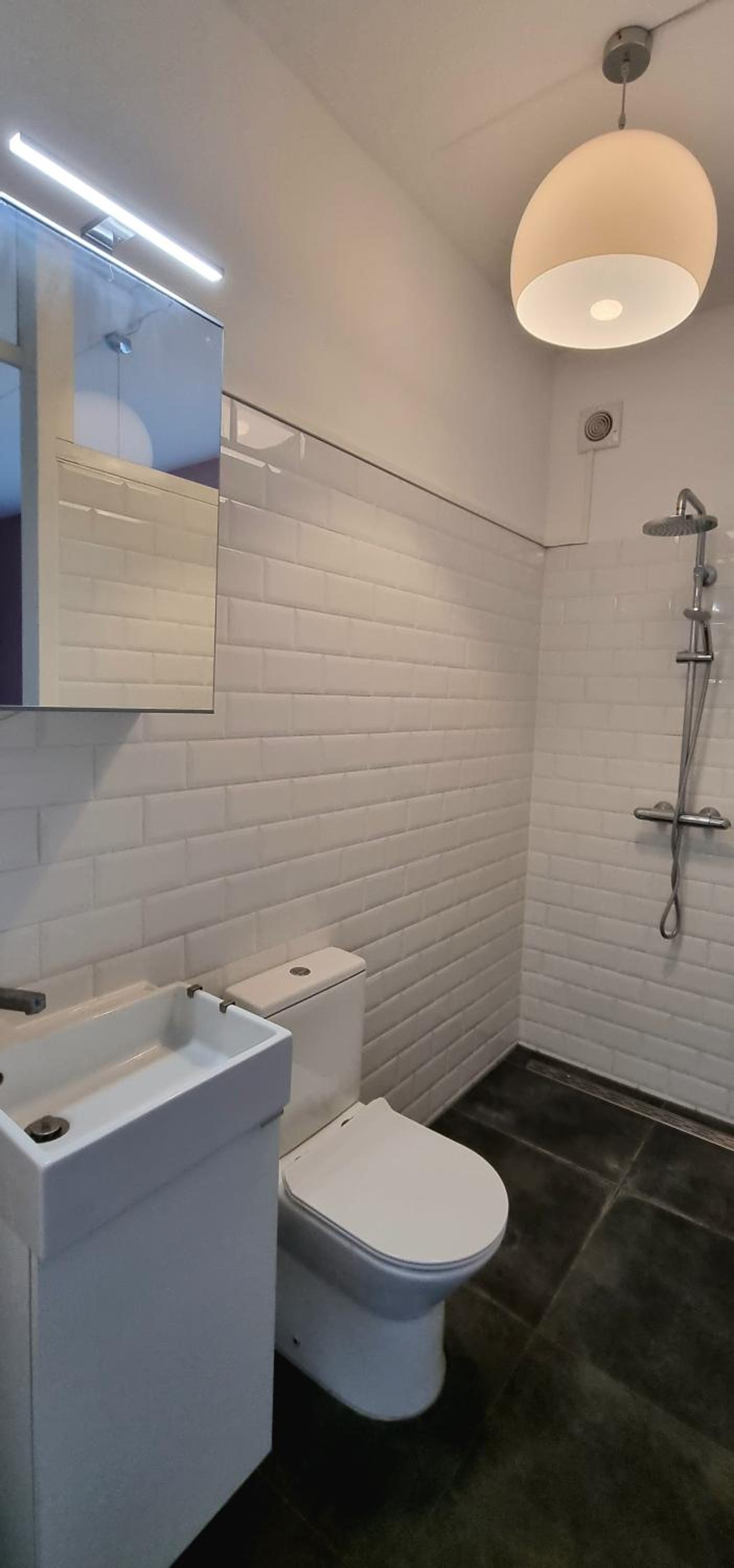 Lovely 1 bedroom apartment with garden no smoking
