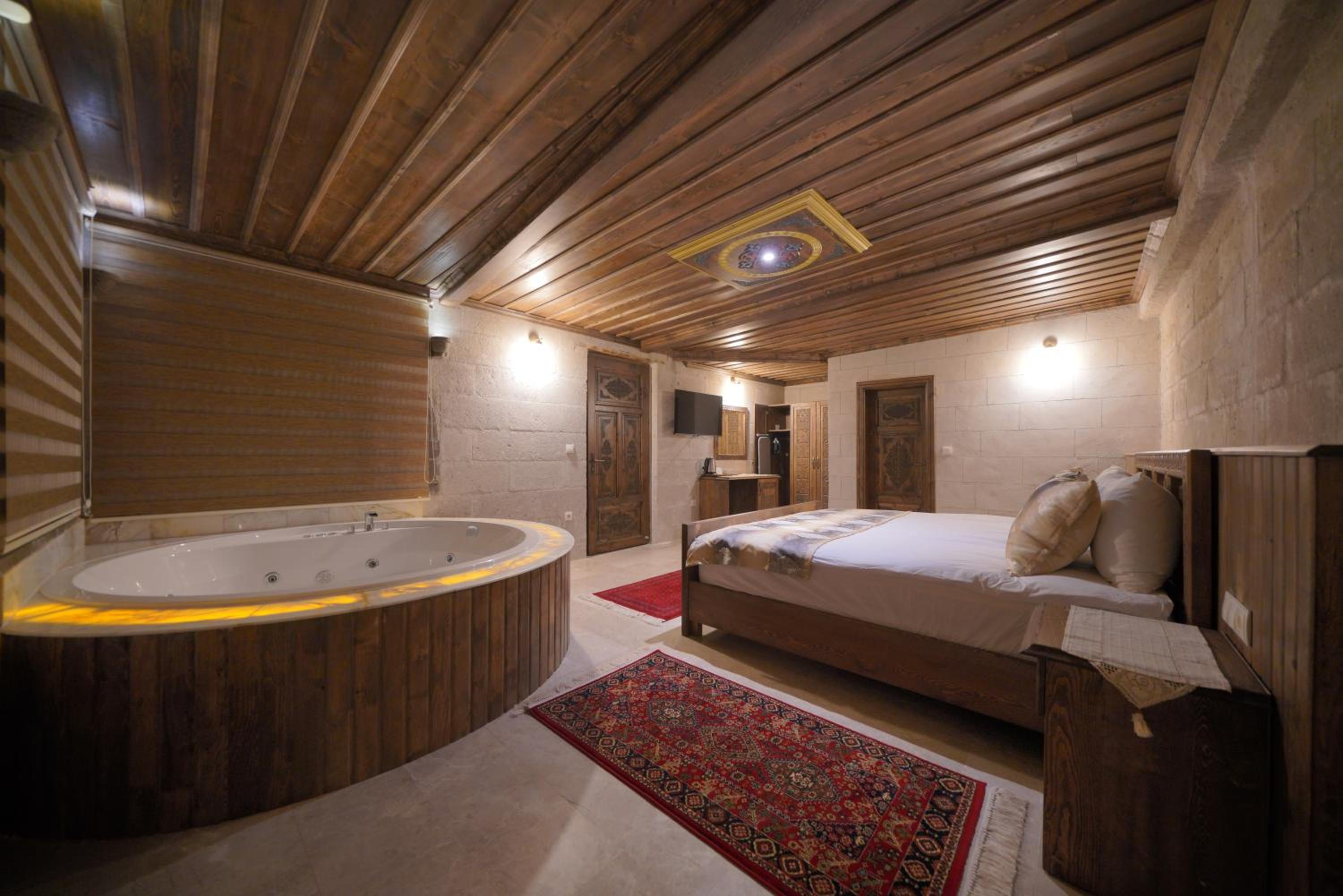 Goreme Valley Cave House becomes Goreme Valley Mağara Evi. - Image 170