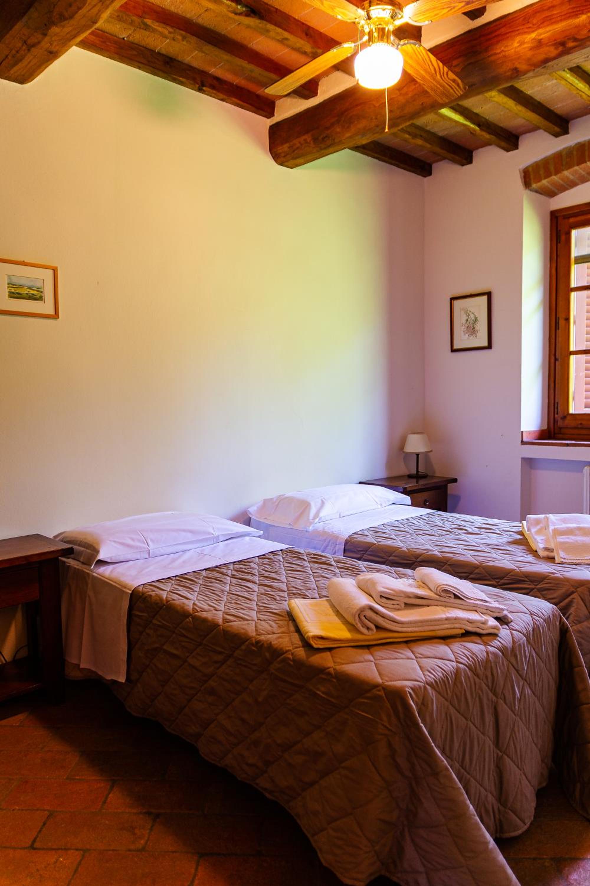 Podere Mezzastrada - Place of Charme