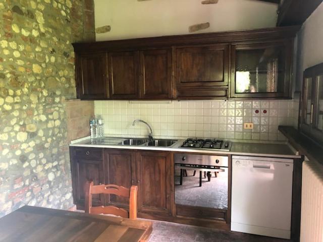 Podere Mezzastrada - Place of Charme