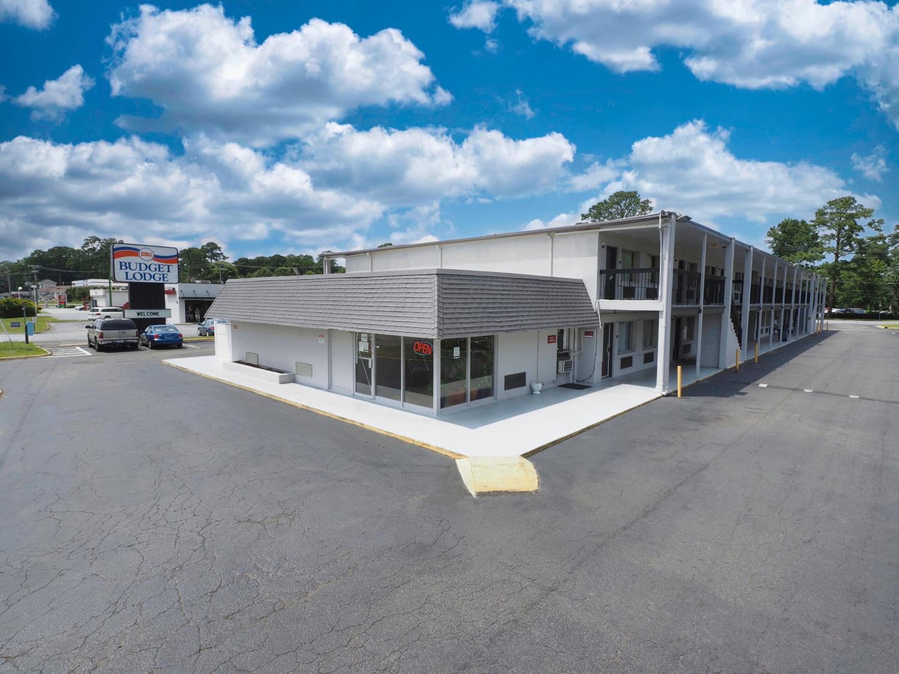 Budget Lodge Churchland - Property Image 1