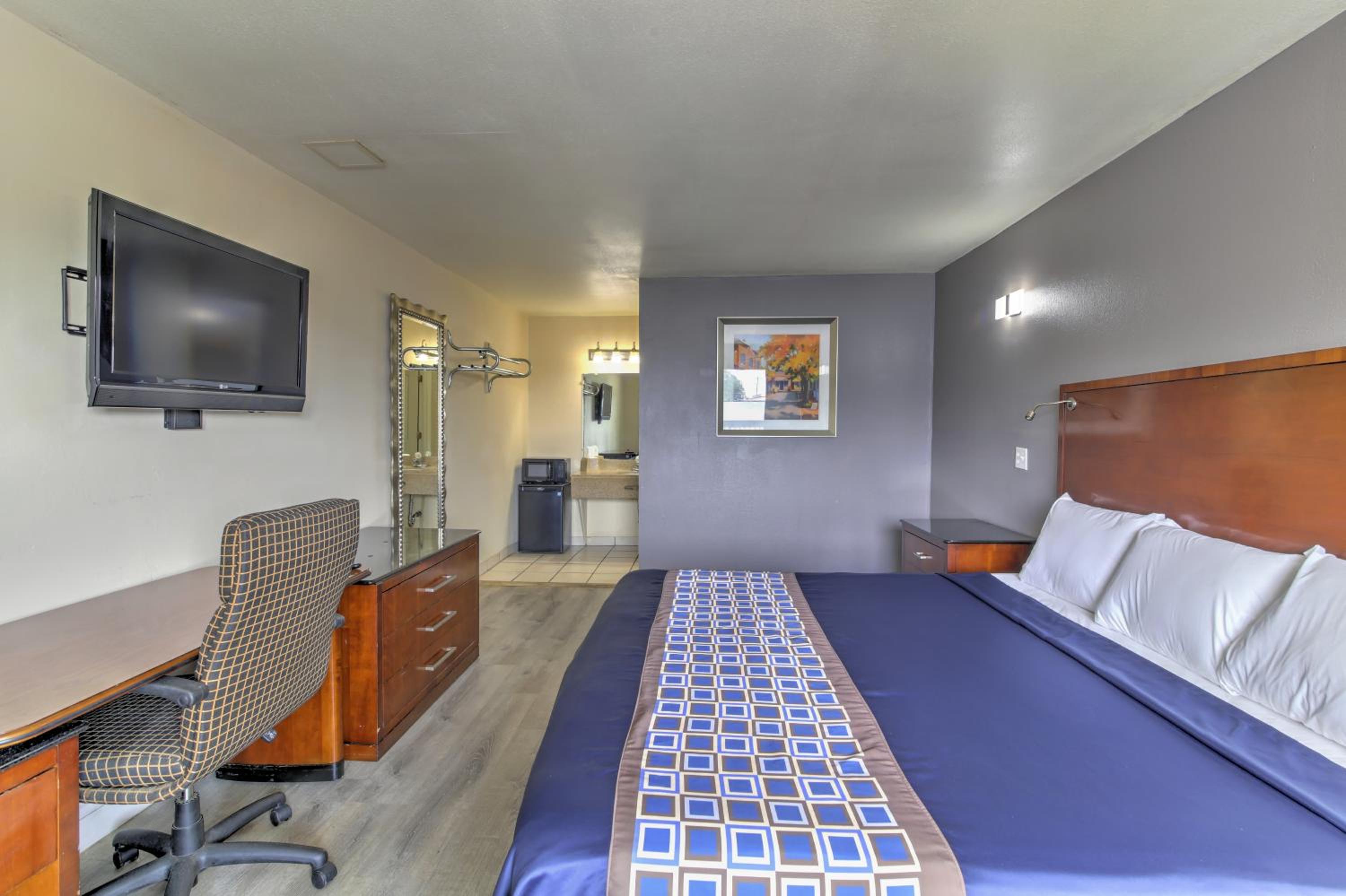 Budget Lodge Churchland - Property Image 9