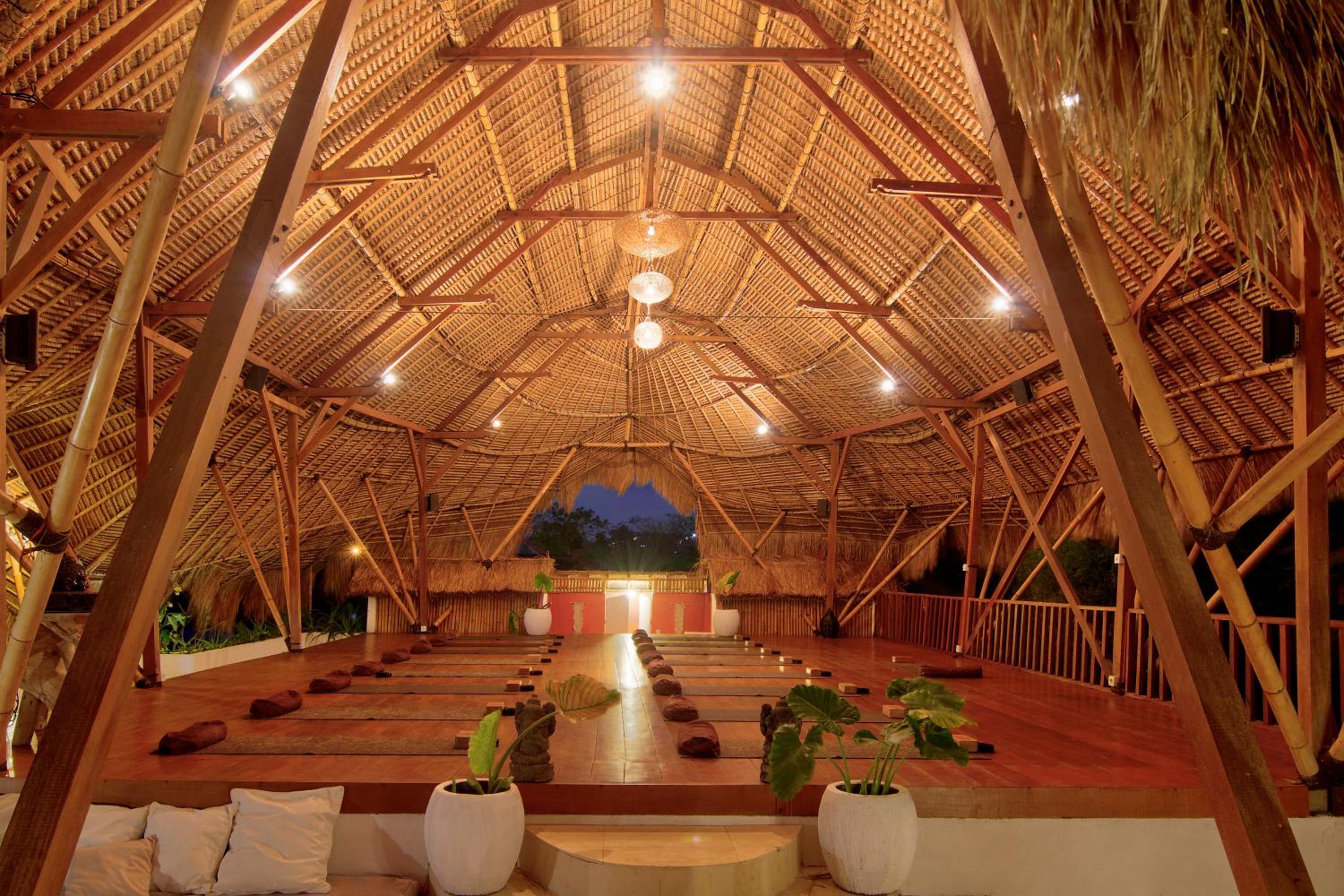 meeting & event spaces