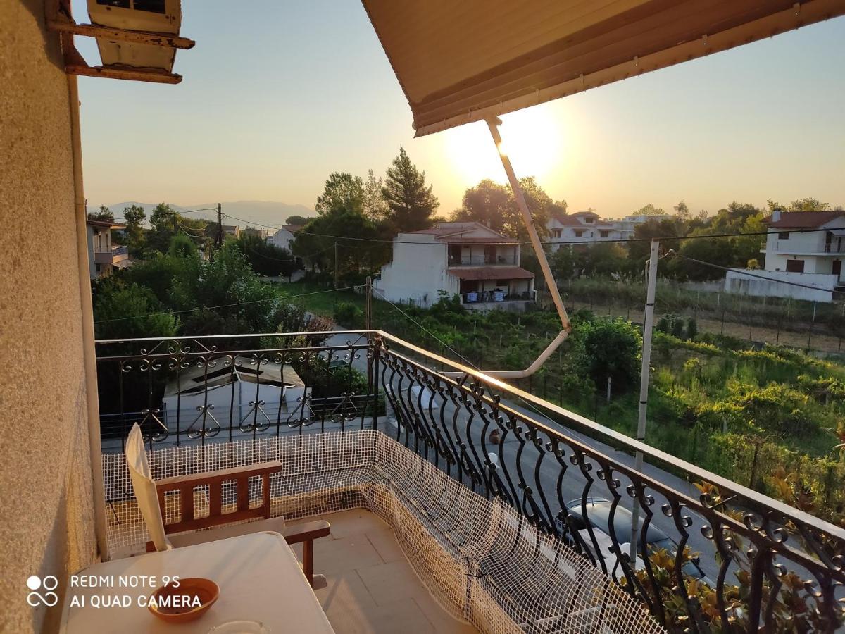 Roustis Apartments photo 5