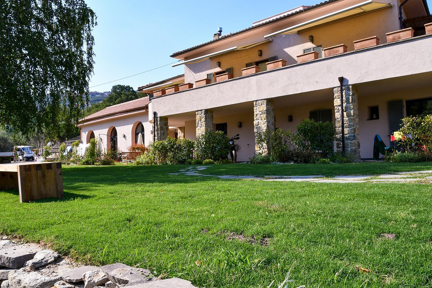 Agriturismo Peq Agri-Resort Tovo view 2