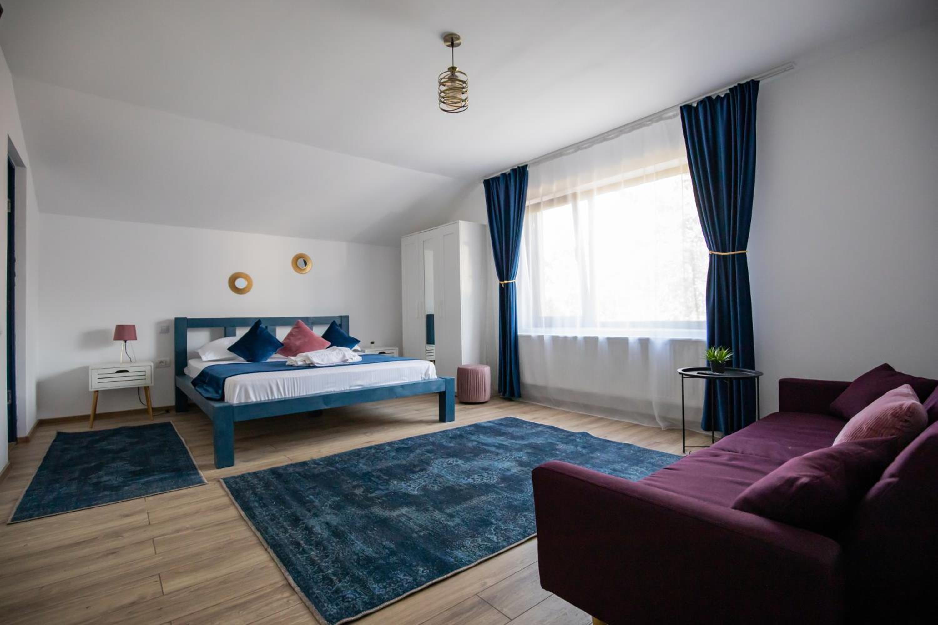 DANIA&PETRU RESIDENCE view 2