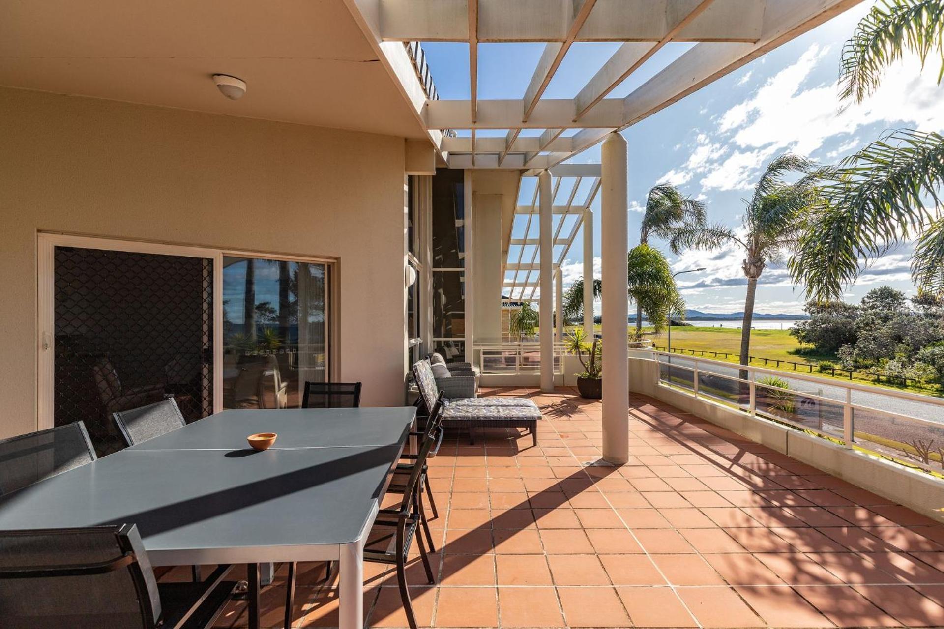 Coral Sands 3 Pebbly Beach view 5