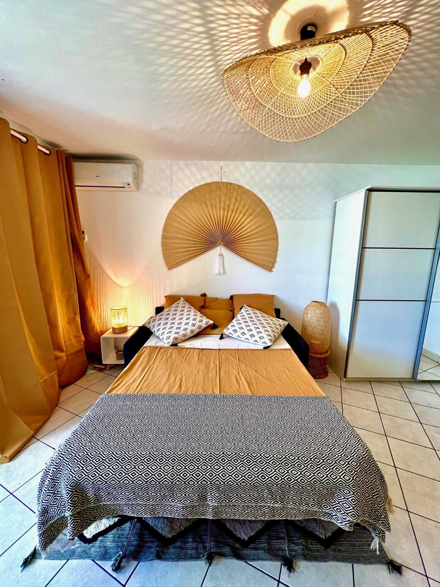 Appartement 'Kribi' proche plage de Boucan Canot view 5