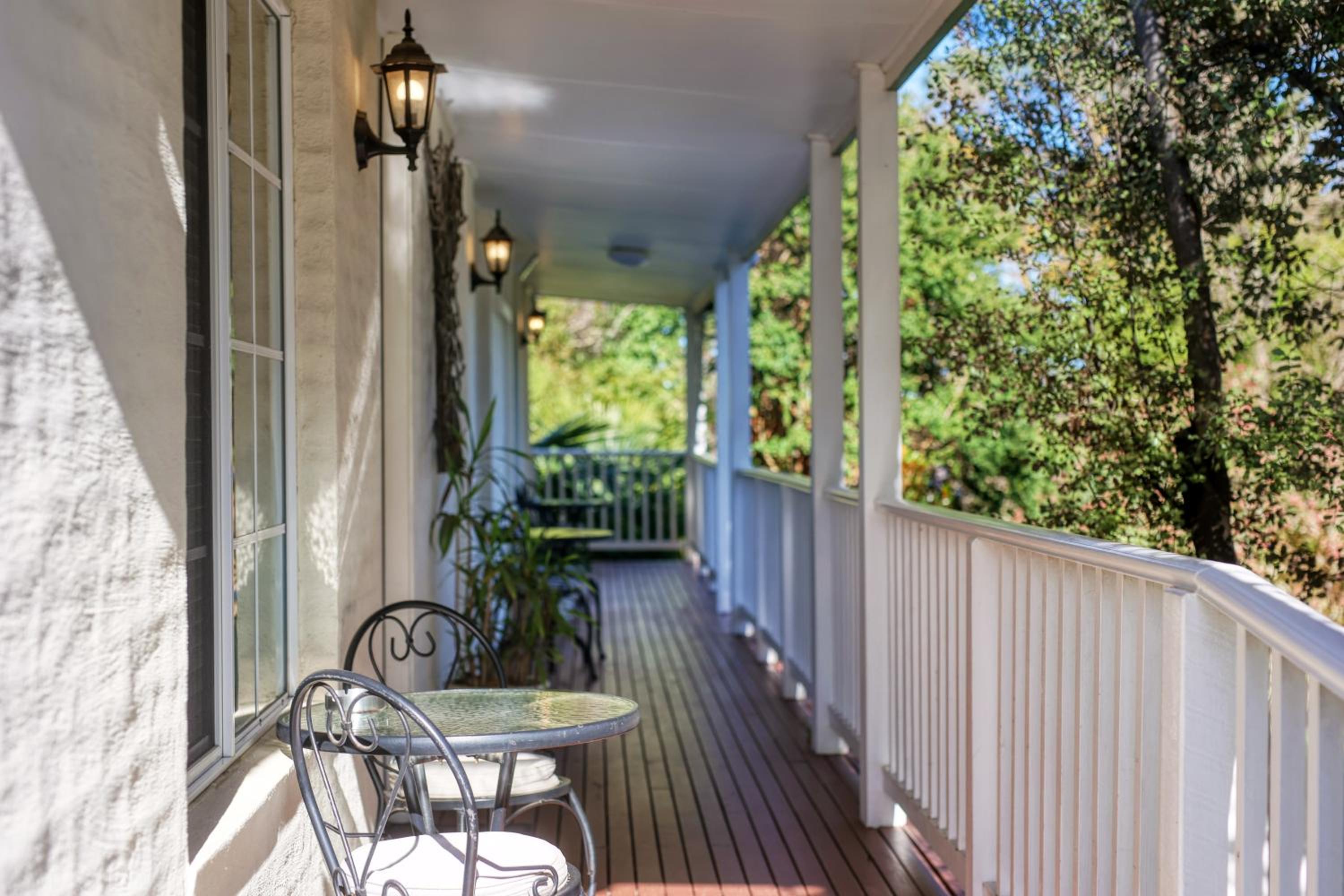 Yarra Gables