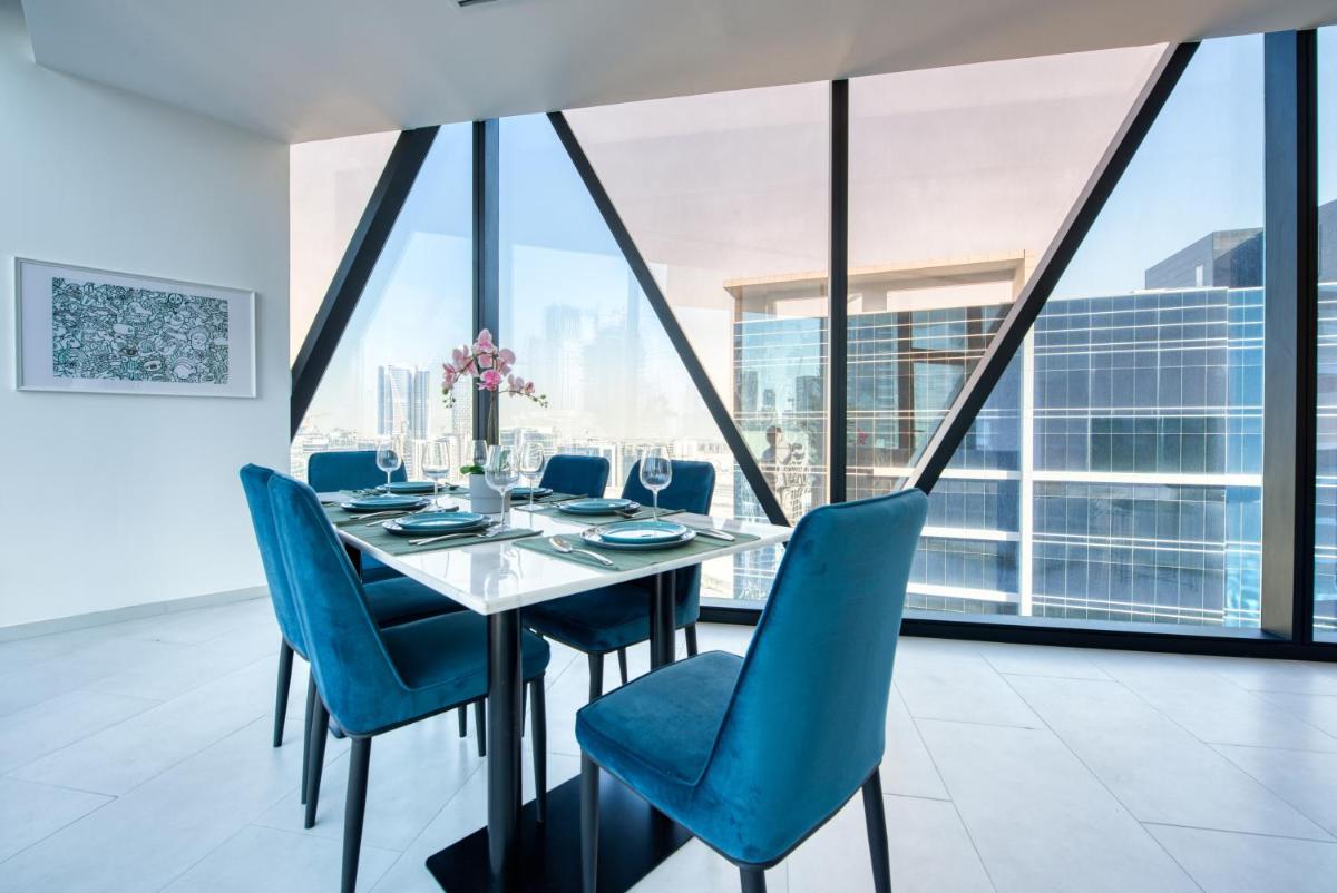 Maison Privee - Luxury, Spacious, Modern Near Burj Khalifa and Dubai Canal