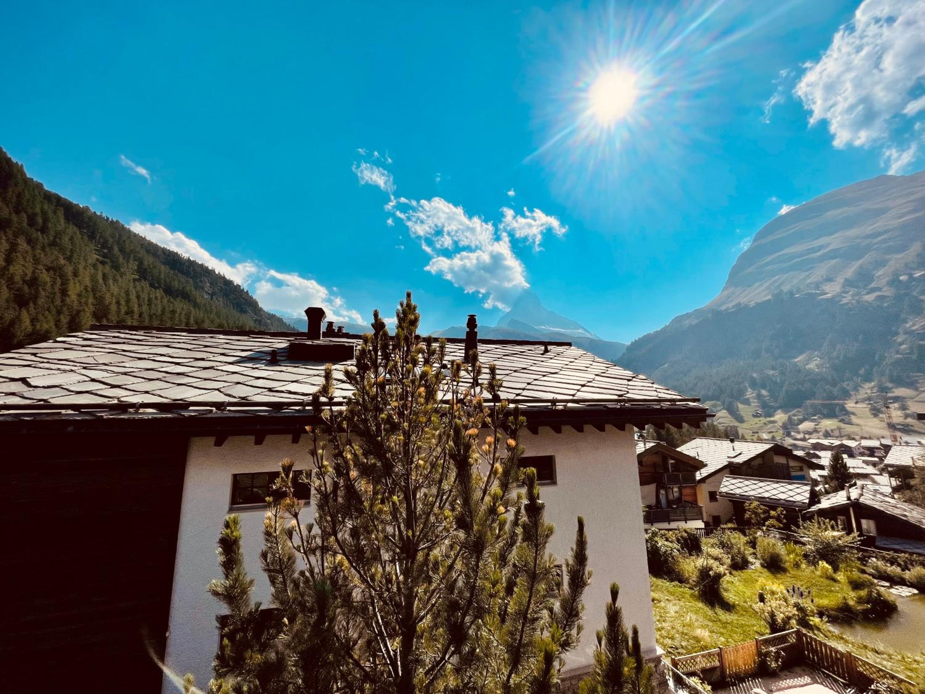 Haus Beta by Zermatt Premium Apartments view 4