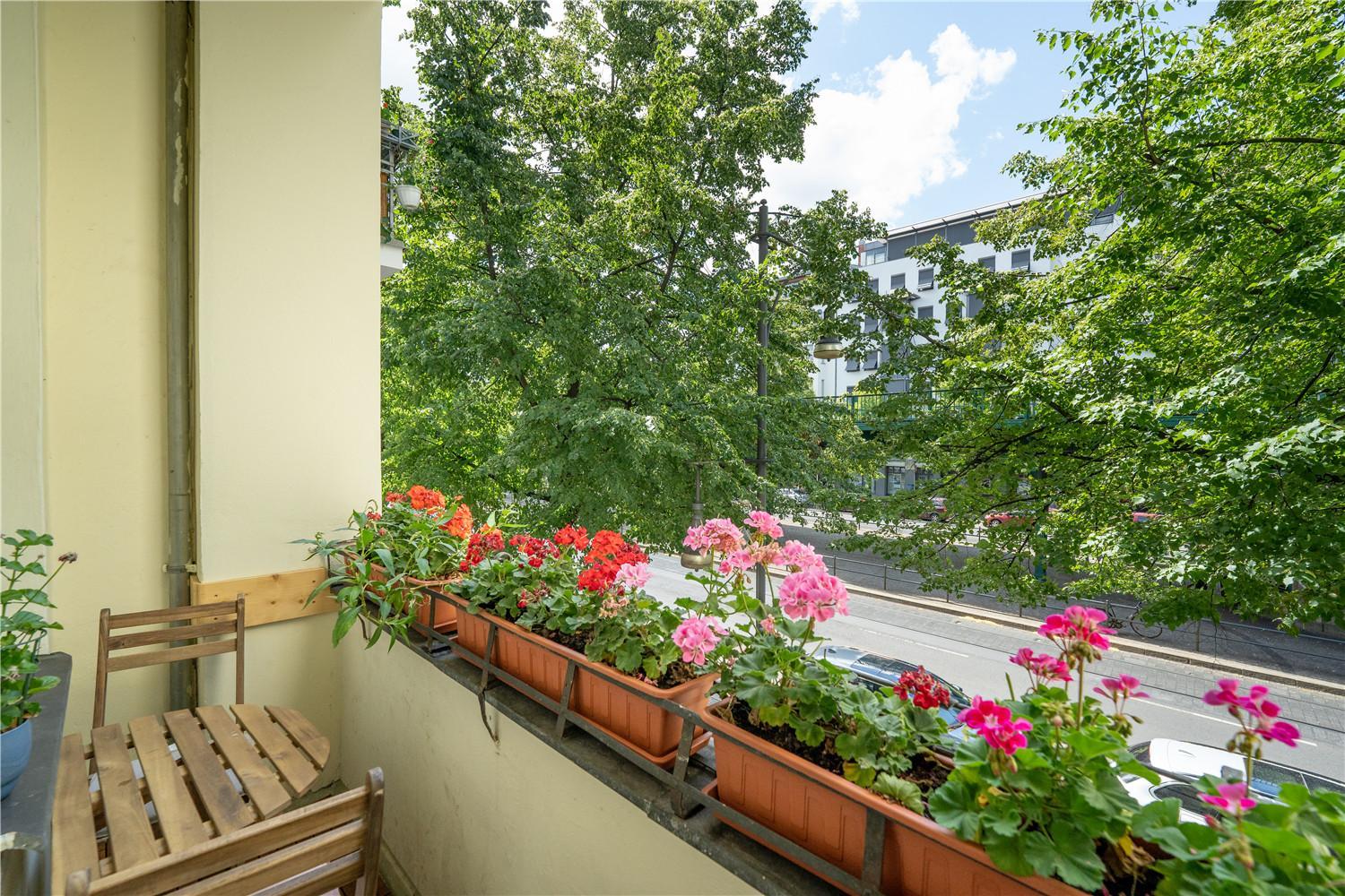Holiday 33 Apartments EFG Schönhauser Allee mit Balkon