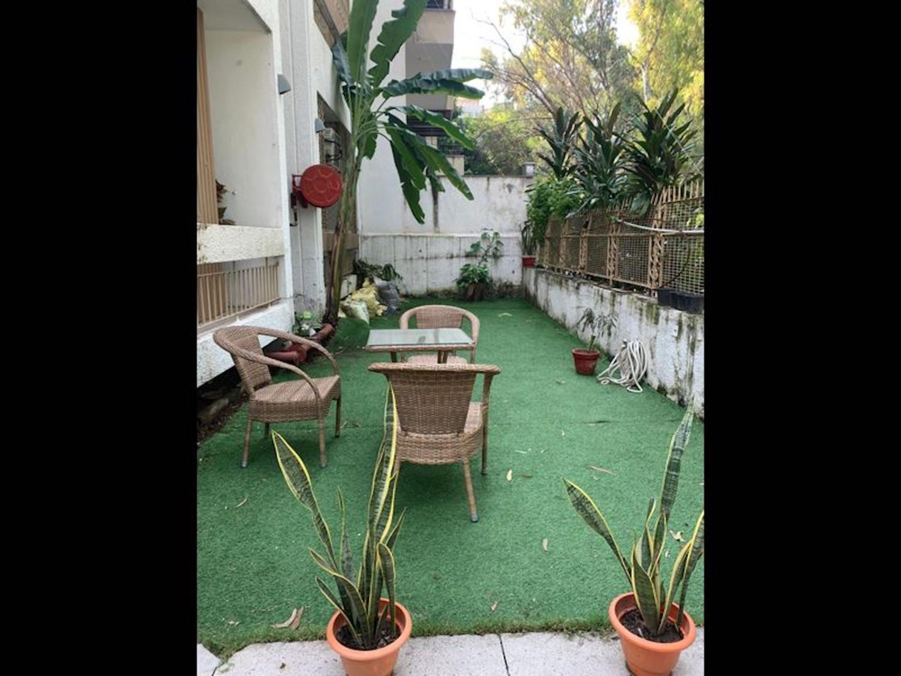 Nice Boutique Guest House In South Delhi Near Aiims,nift,srifort view 3