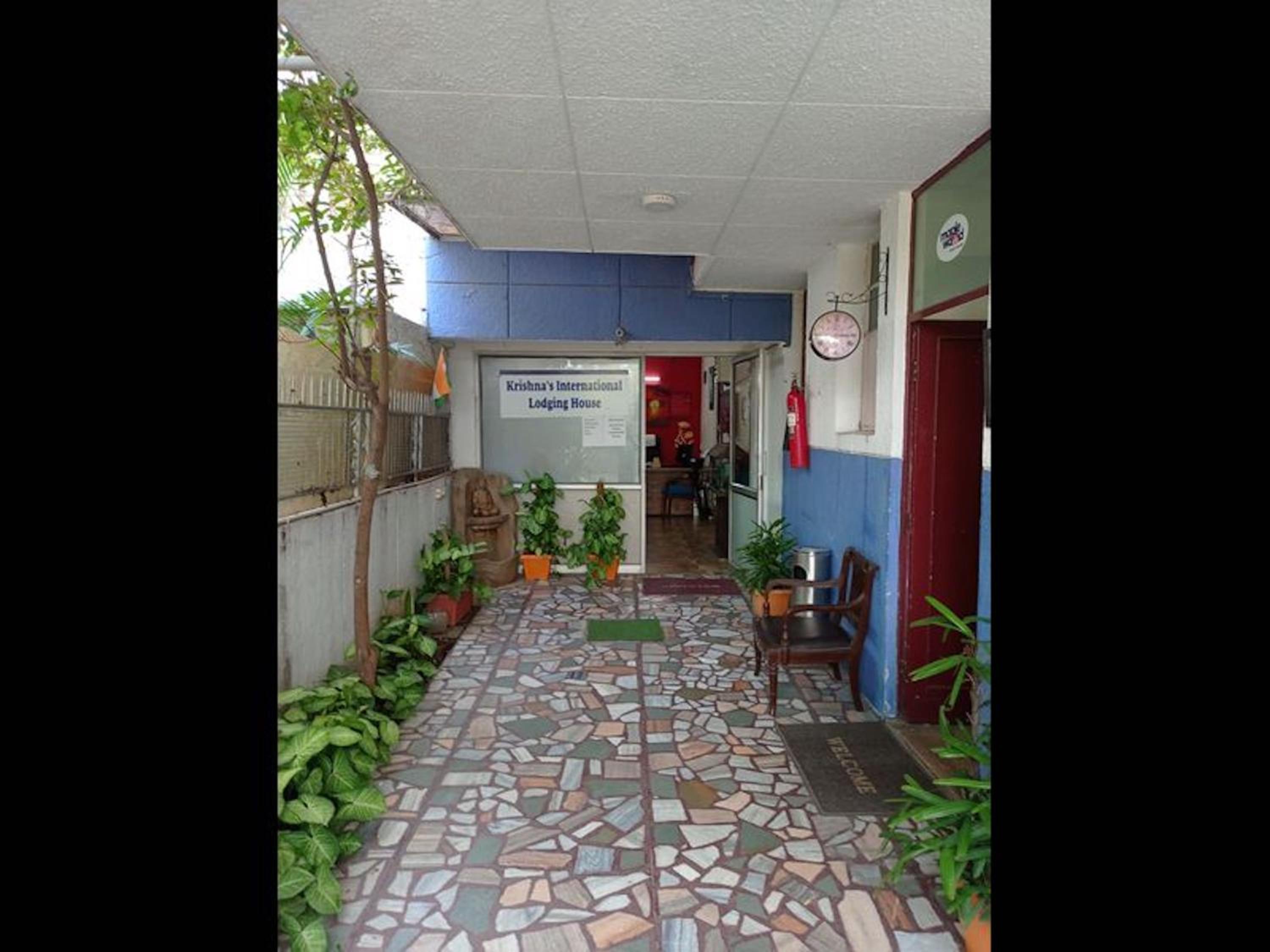 Photo 6