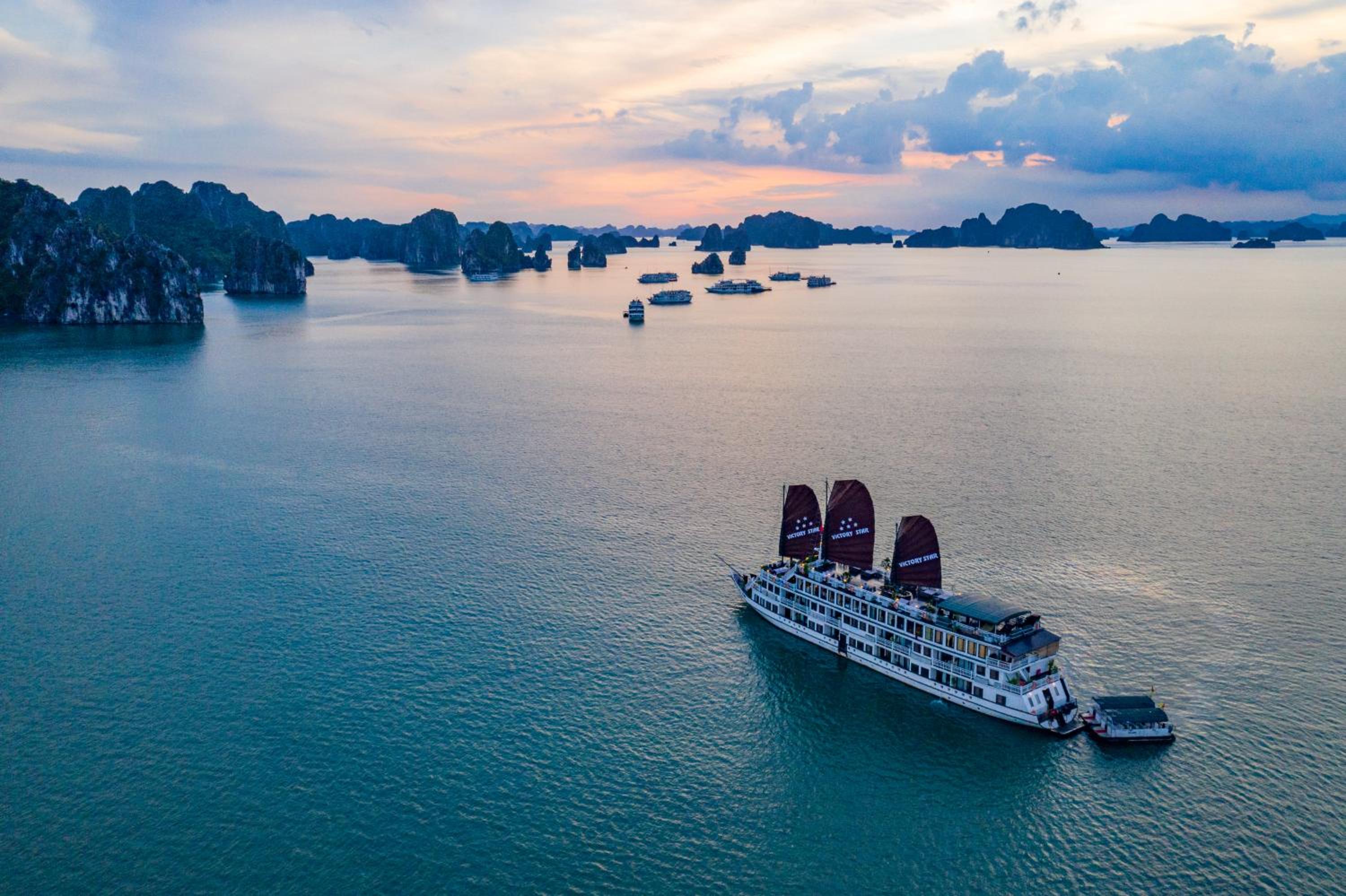 Victory Star Cruise view 5