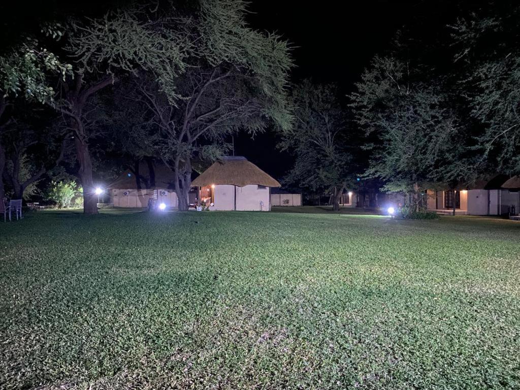 Big 5 Toro Lodge