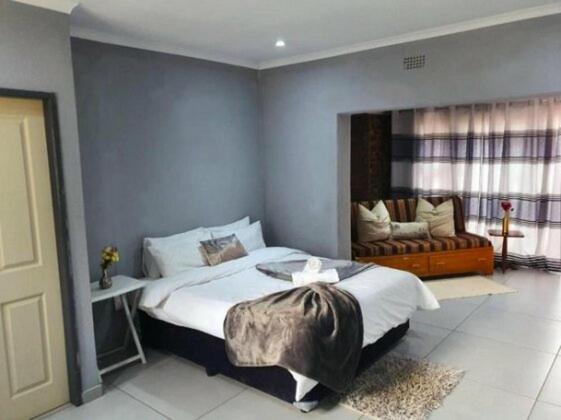 Zea 85 BnB view 5