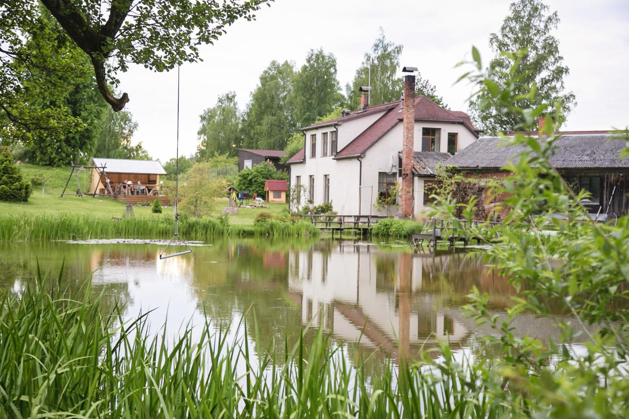 Photo 73