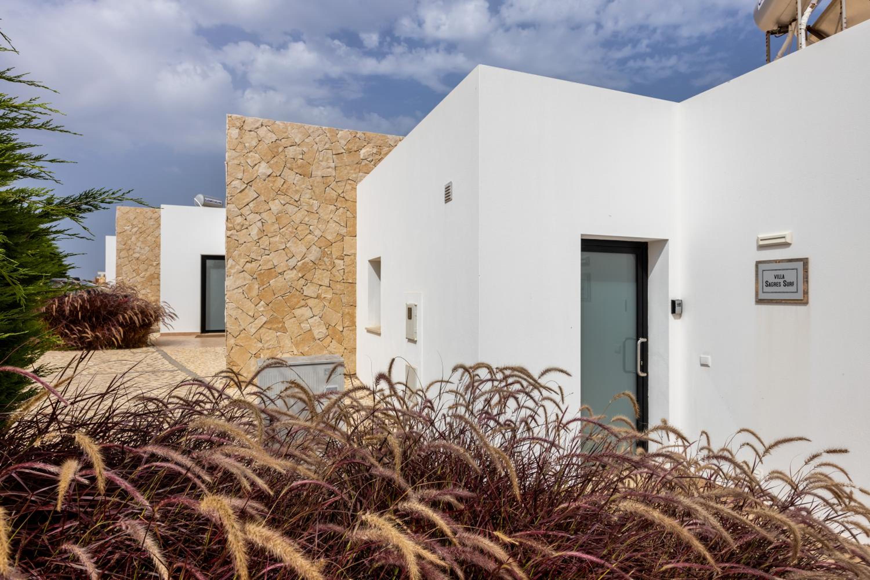 Villa Sagres Surf view 3