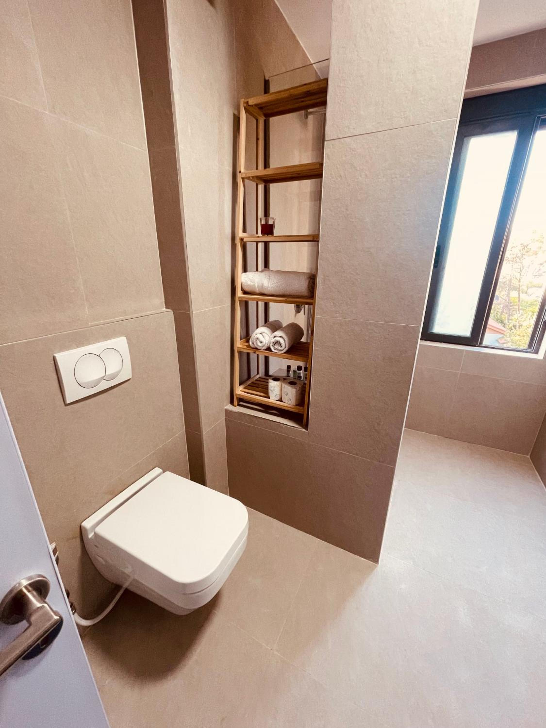 Cheerful 2-bedroom apartment in Golem