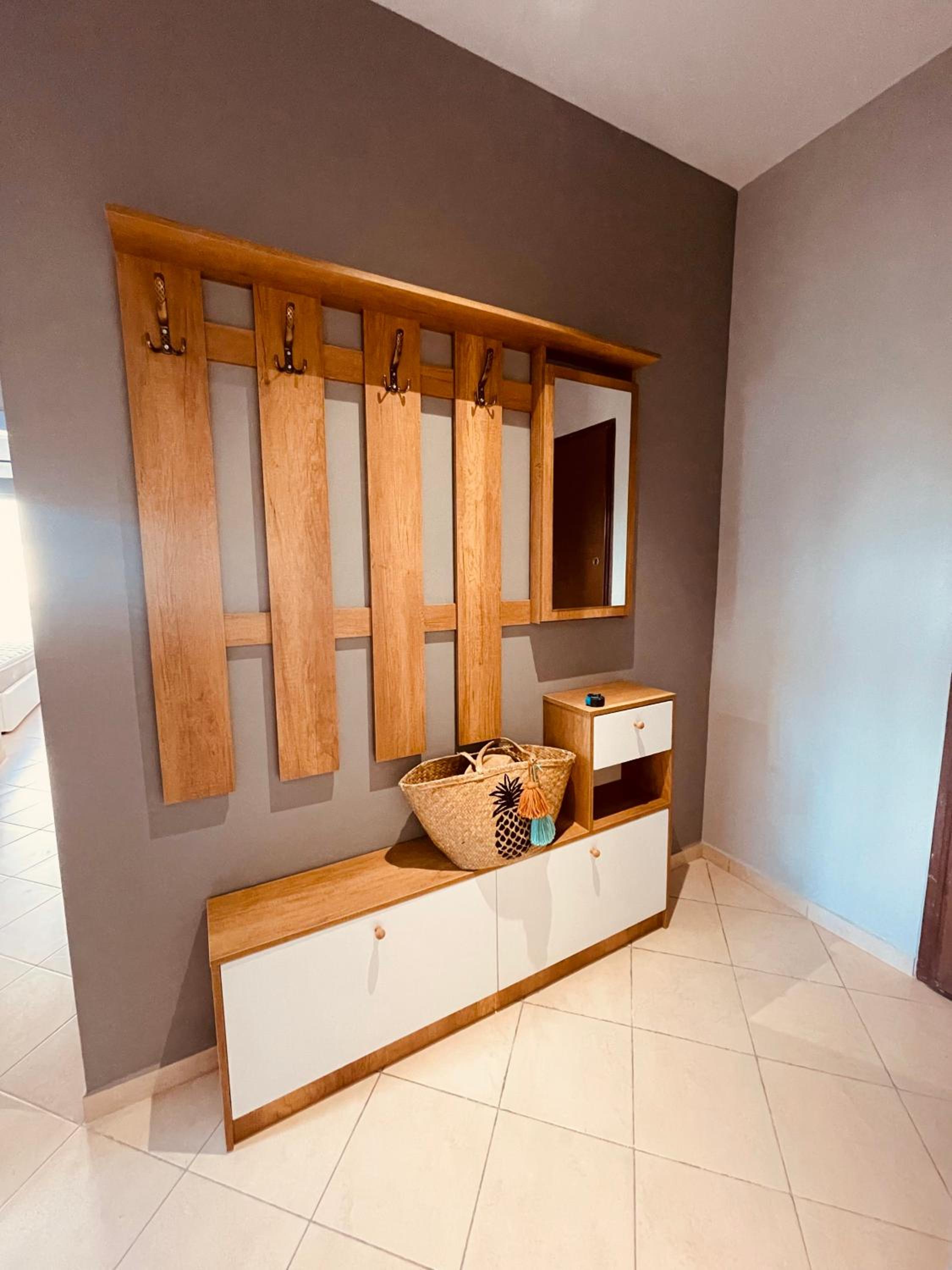 Cheerful 2-bedroom apartment in Golem