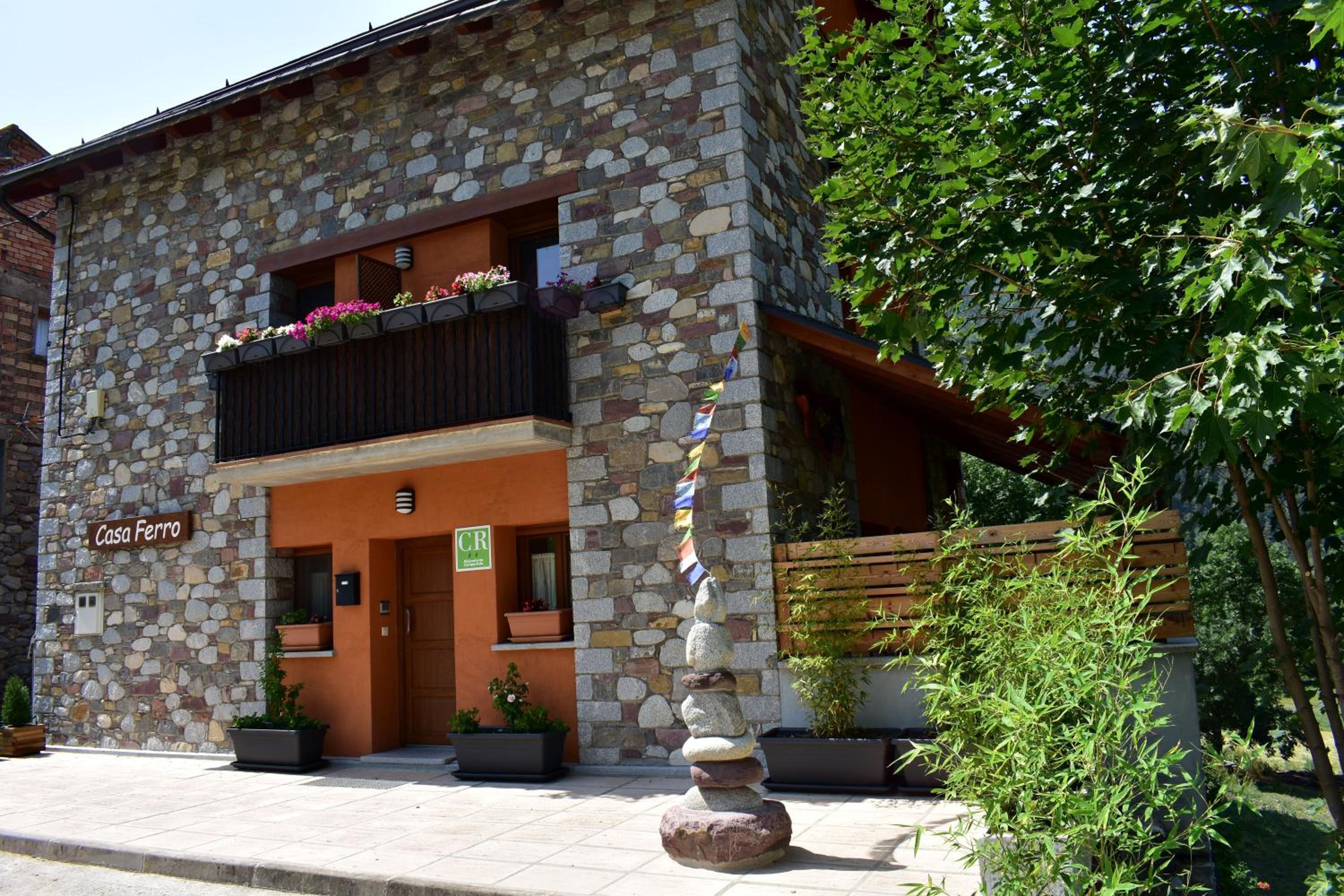 Casa Ferro