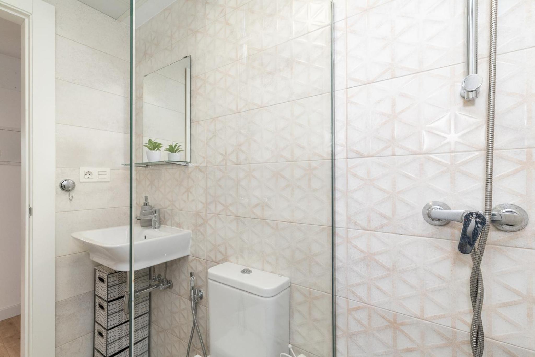 Moderno Apartamento en Centro de Granada