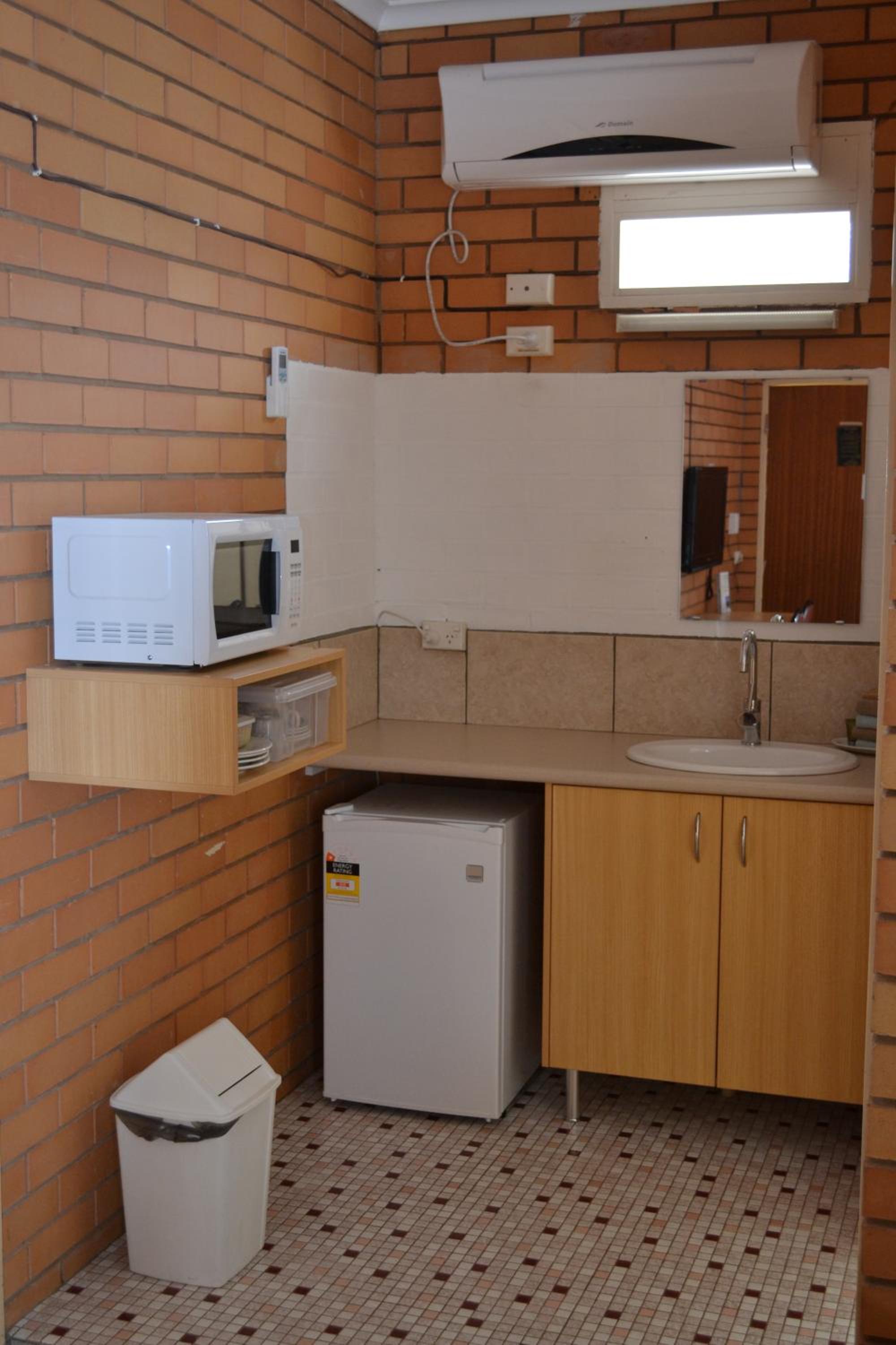 Photo 16