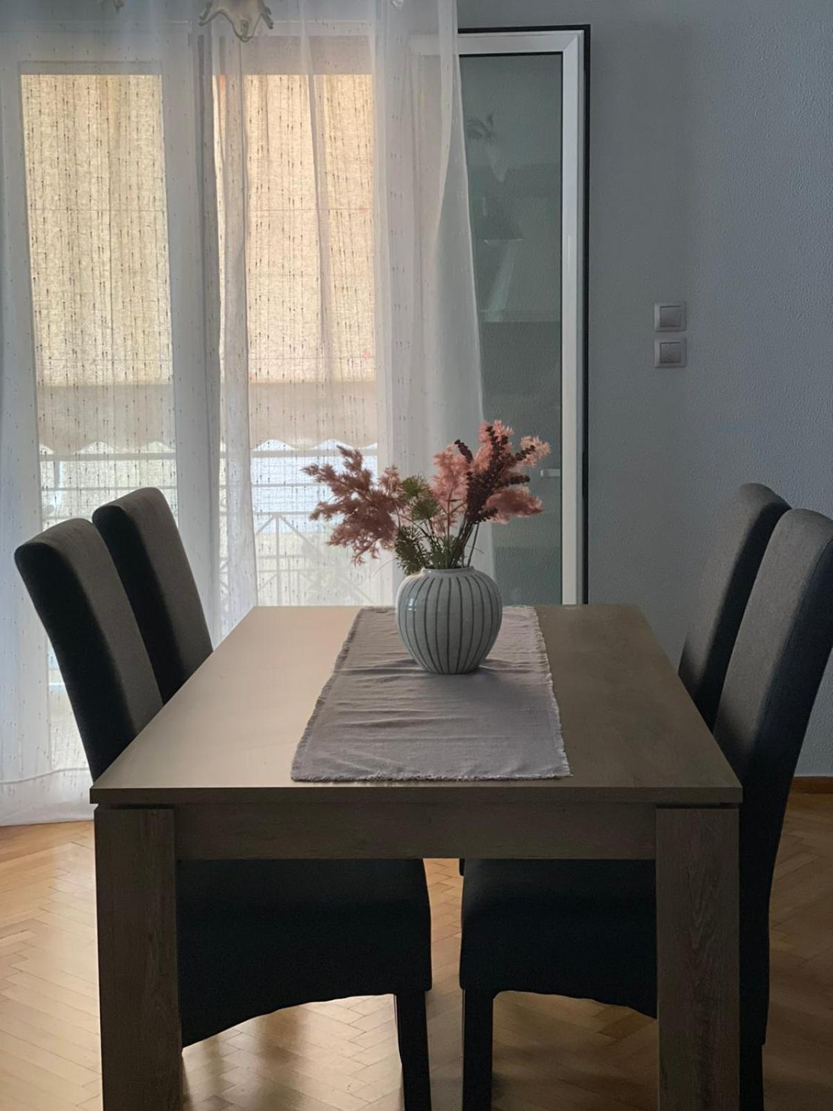 Myrtia Home en Preveza — dining