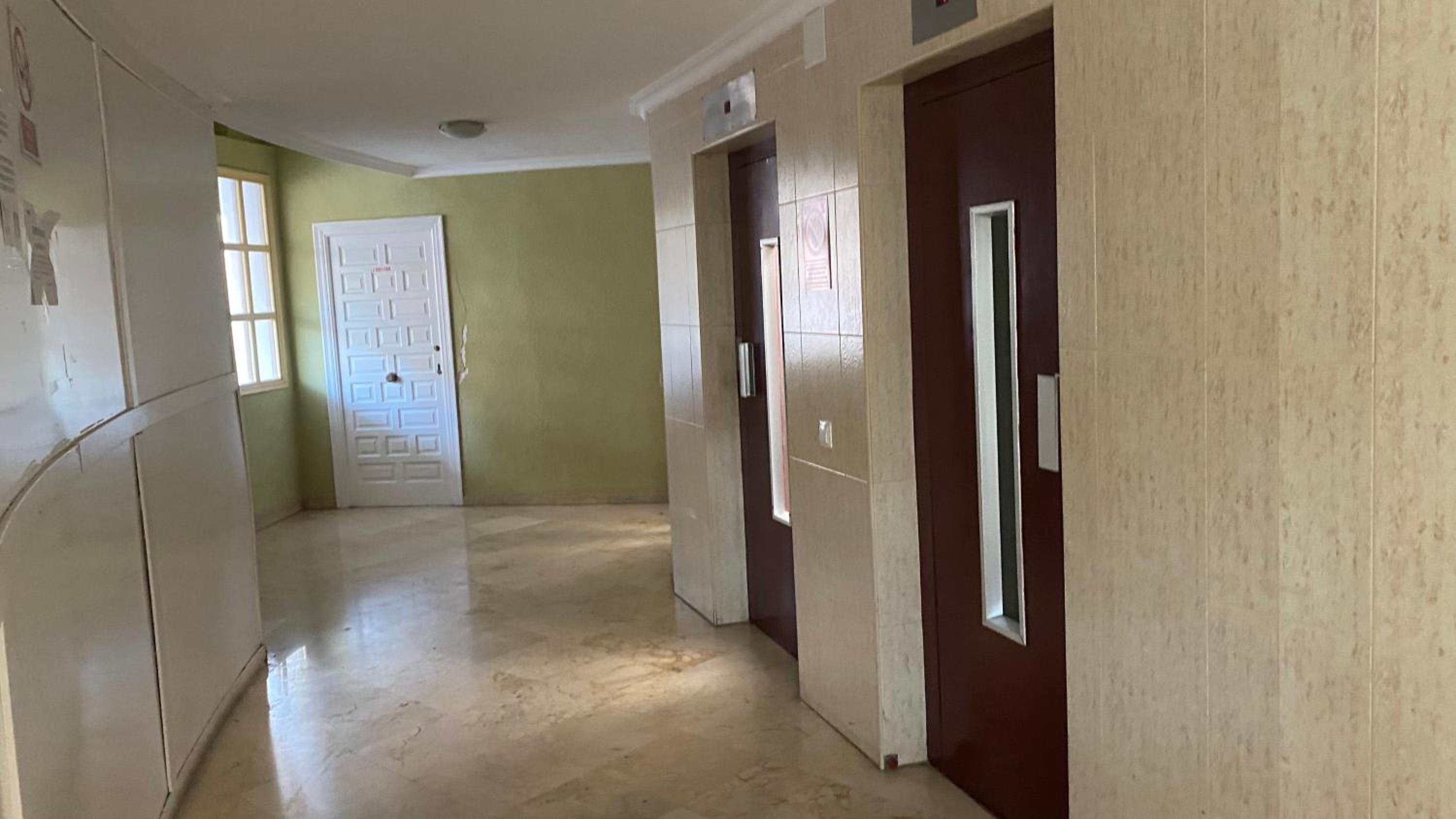 SOLYMAR LEVANTE Apartamento Completo con Piscina y Parking Comunitario