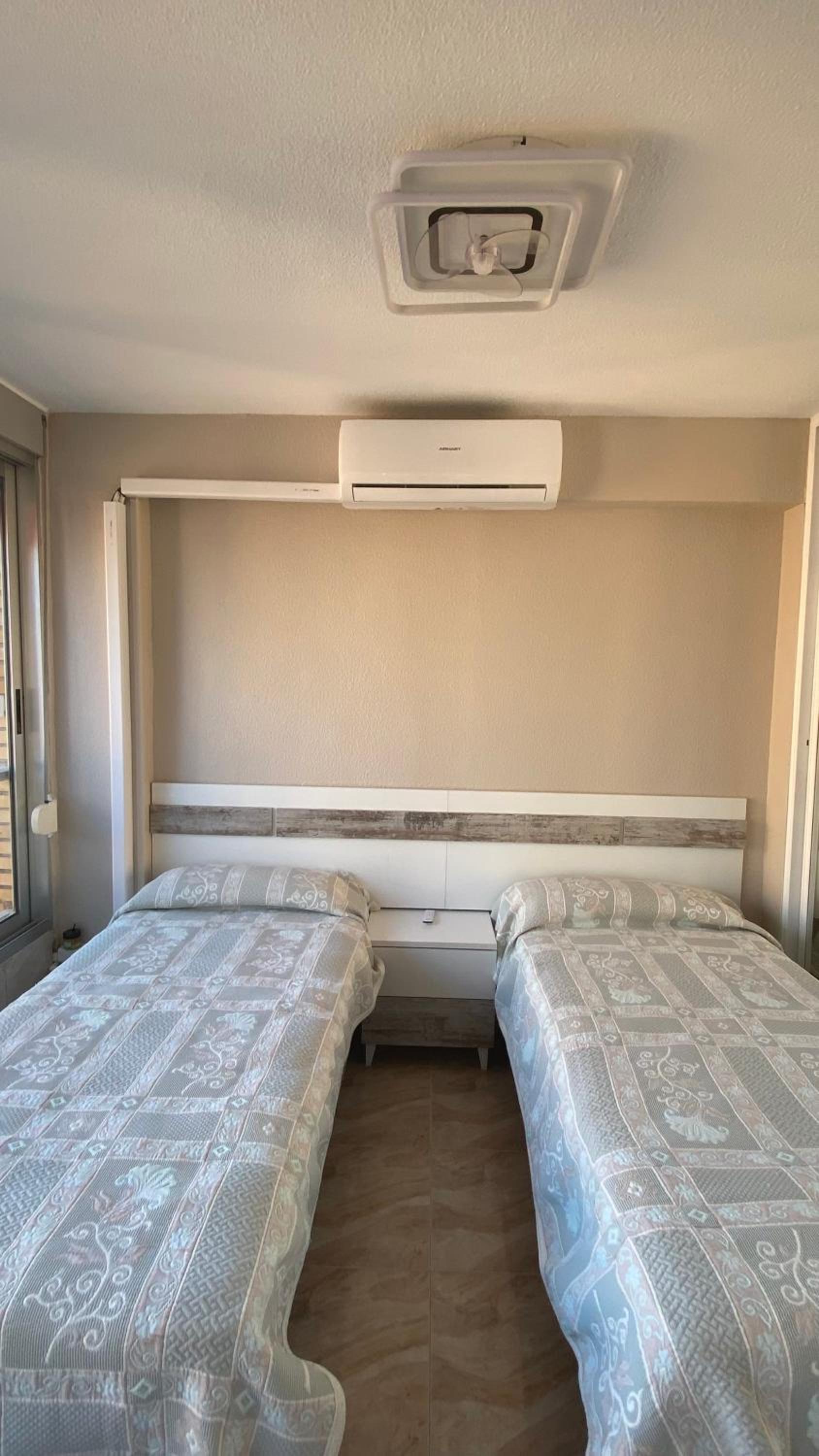 SOLYMAR LEVANTE Apartamento Completo con Piscina y Parking Comunitario