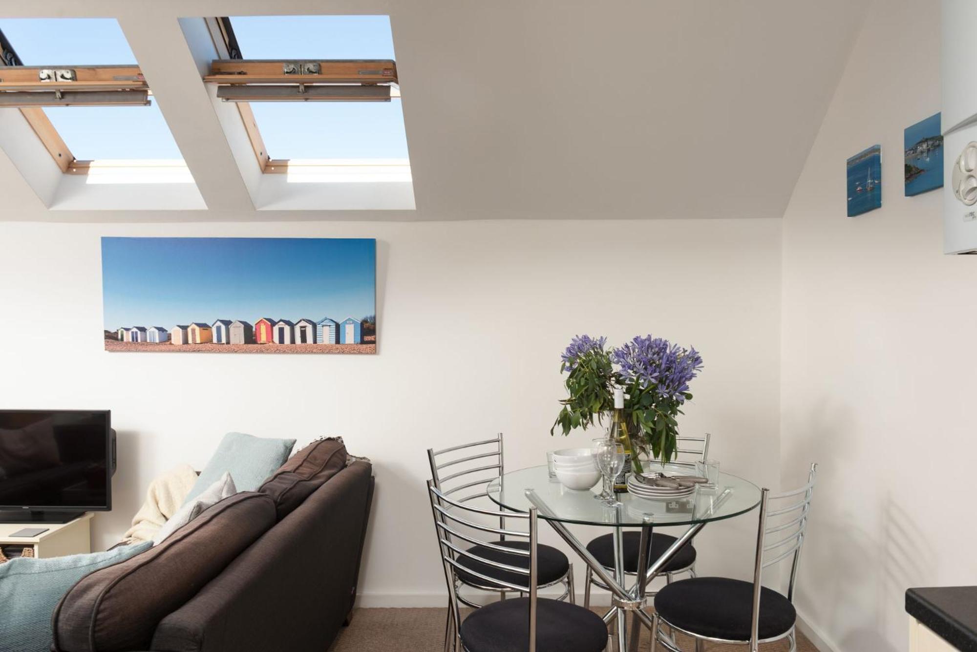 7 Trevose House - Family friendly, Parking, Close to beach view 3