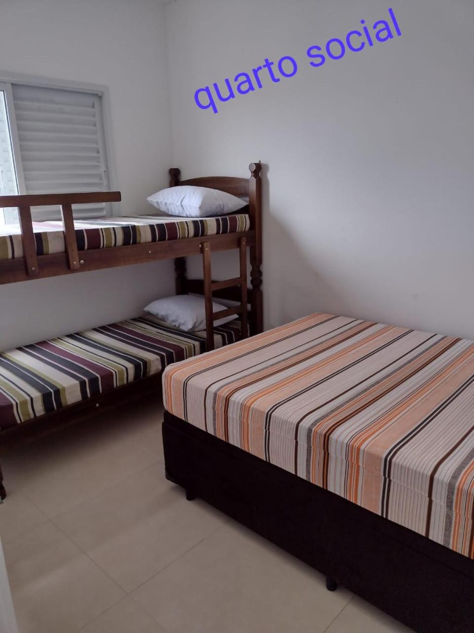 QUARTO ANDAR VISTA PARA O MAR COM piscina CLIMATIZADA view 2