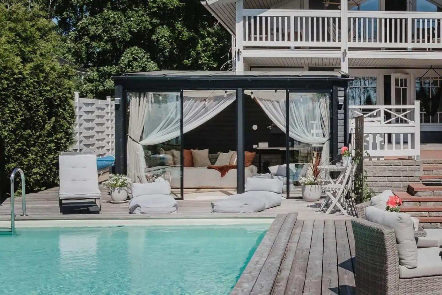Seafront Villa - Pool - Jacuzzi - Gym - Beach view 5