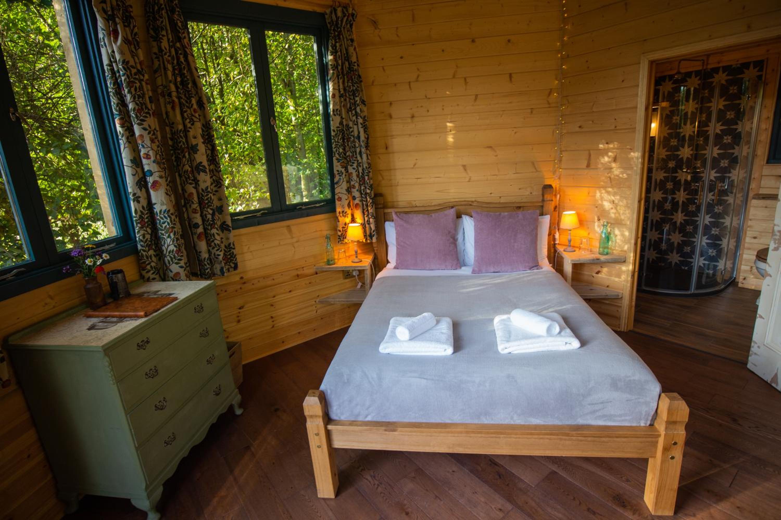 Kings Lynn Vacations - West Lexham - Property Image 18