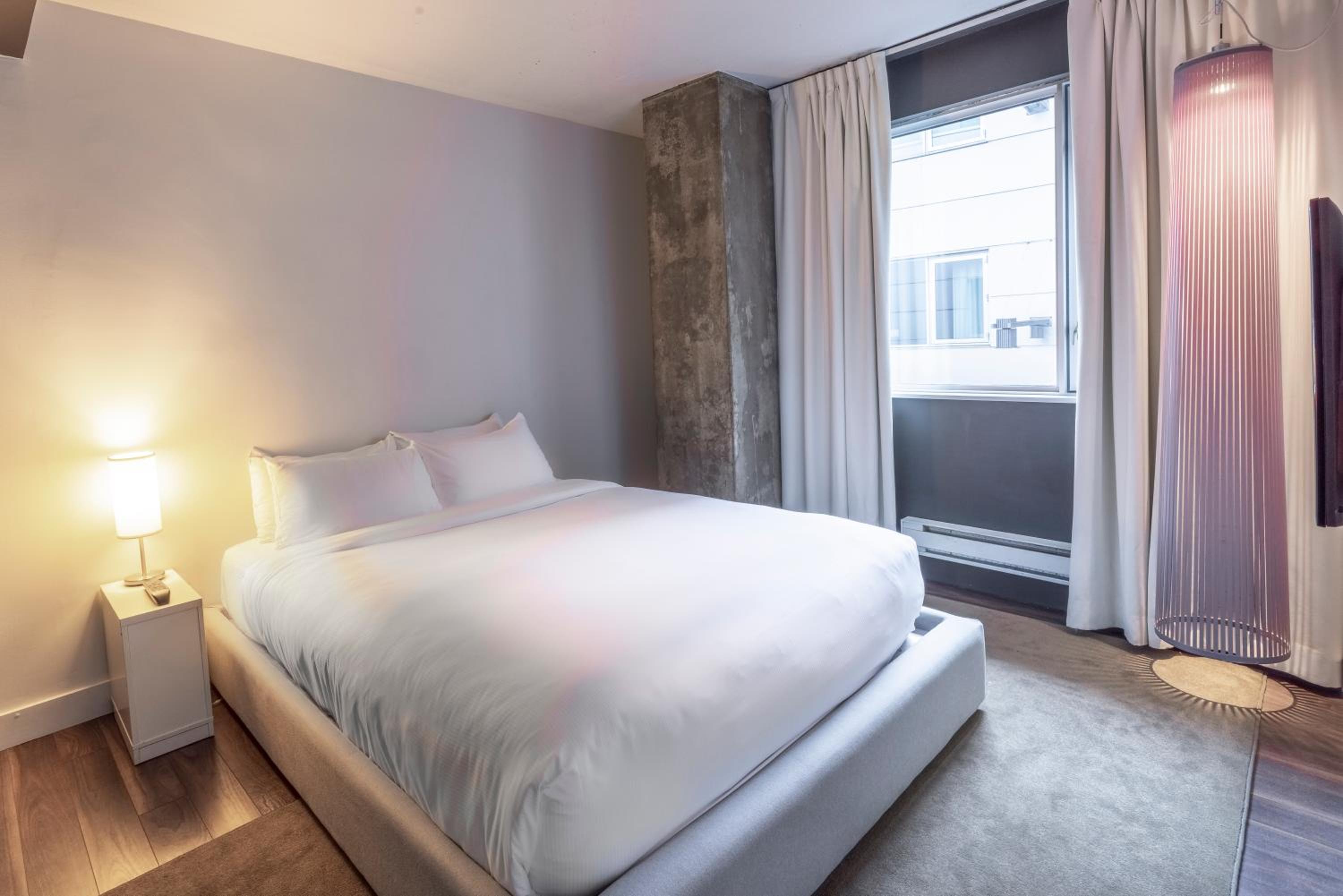 Hotel Zero 1