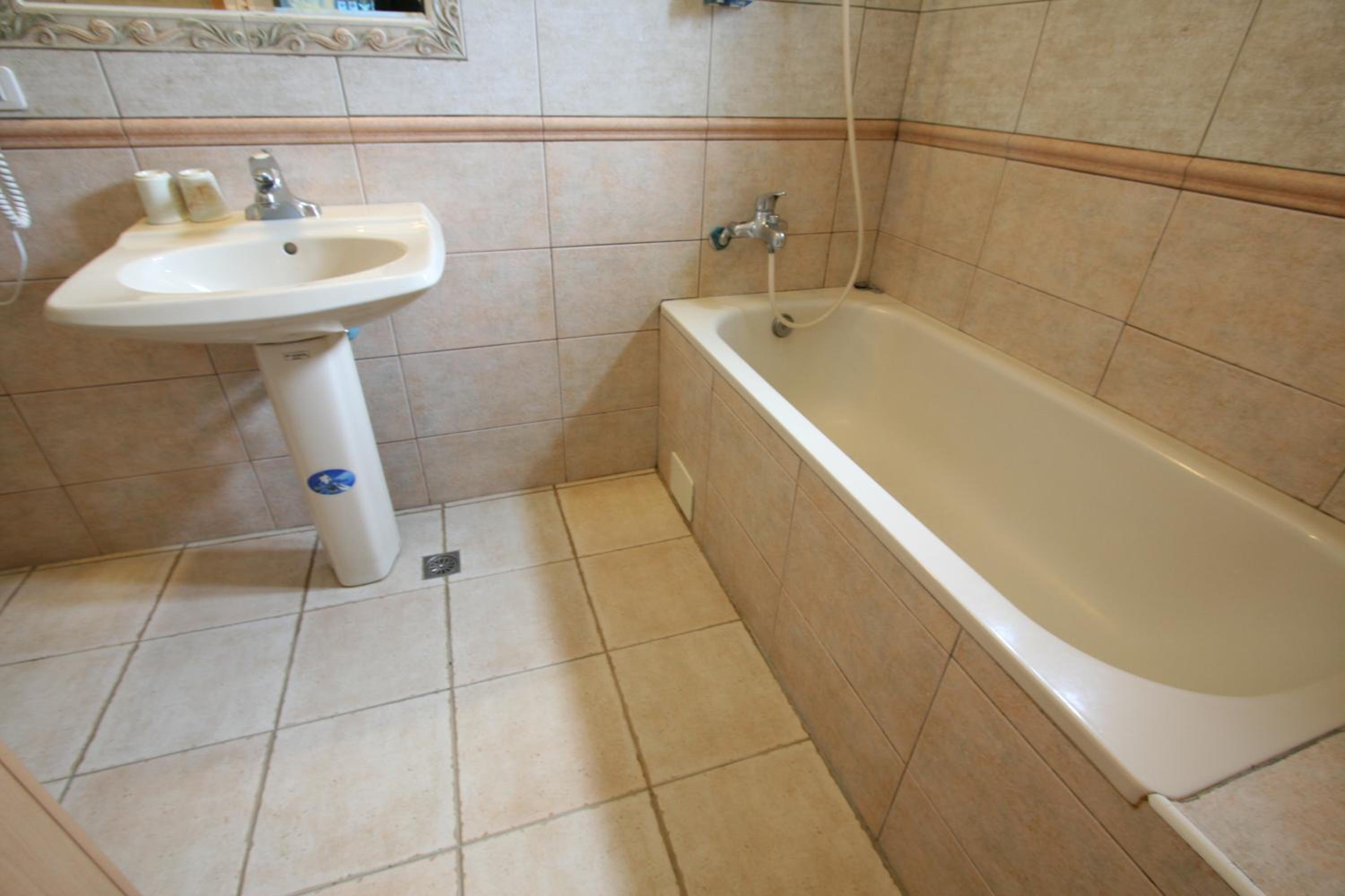 Photo 48