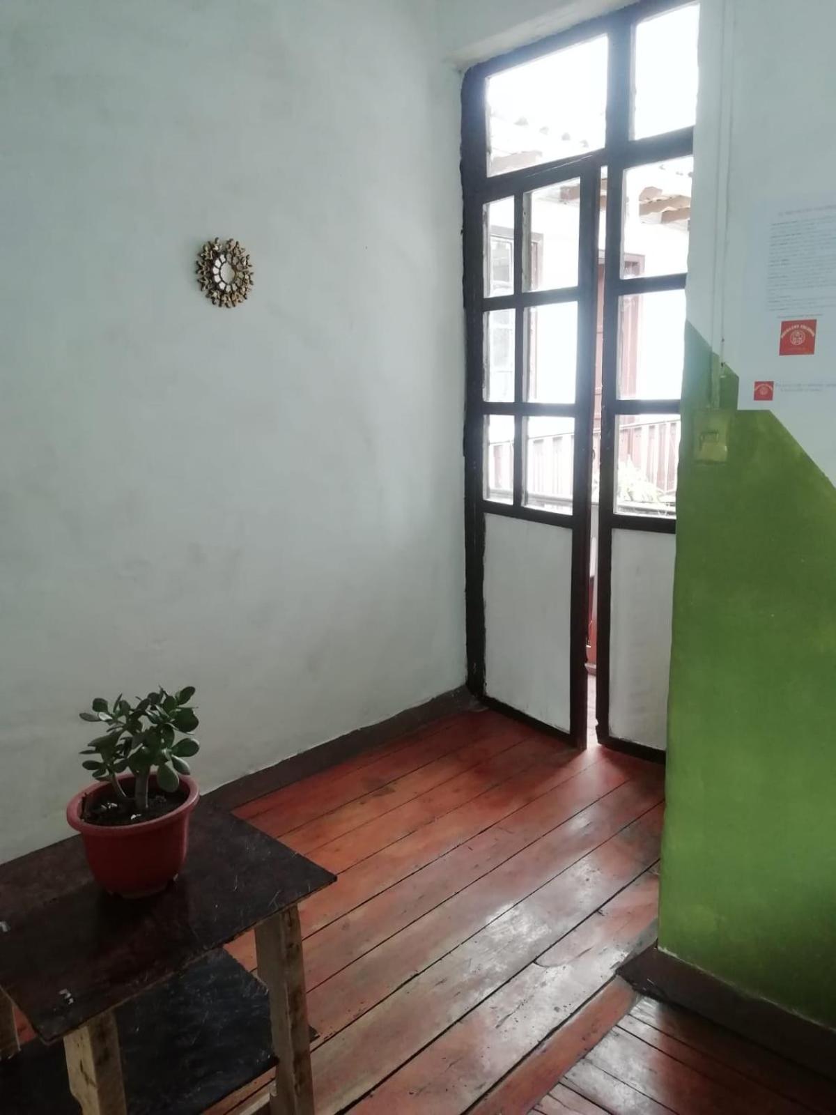 Mochilero Colonial view 3