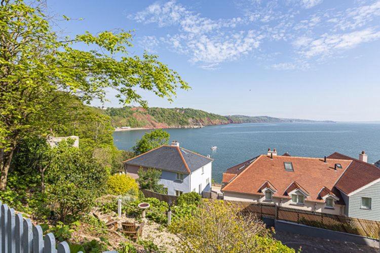 3 Bed - Smugglers Cottage view 4