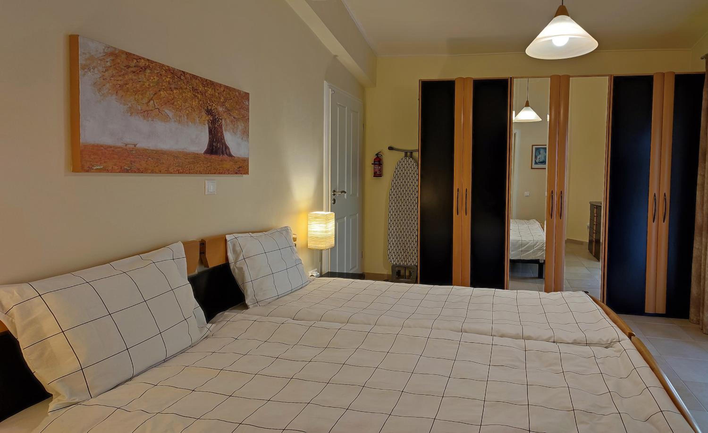 Villa Basile 1 view 5