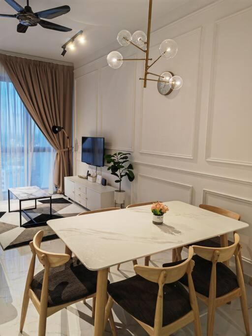 Eternity Live3@Troika Residence Kota Bharu-2BR8pax photo 2