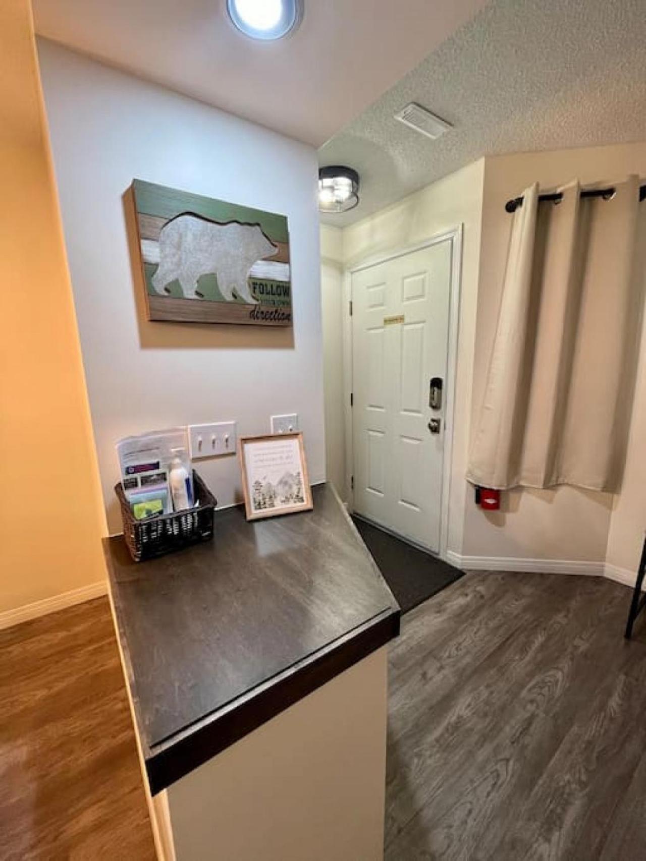 Nakiska, 2 Bed 1 Bath with Mtn Views
