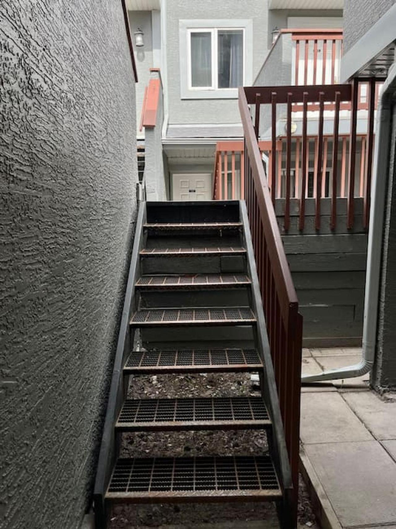 Nakiska, 2 Bed 1 Bath with Mtn Views