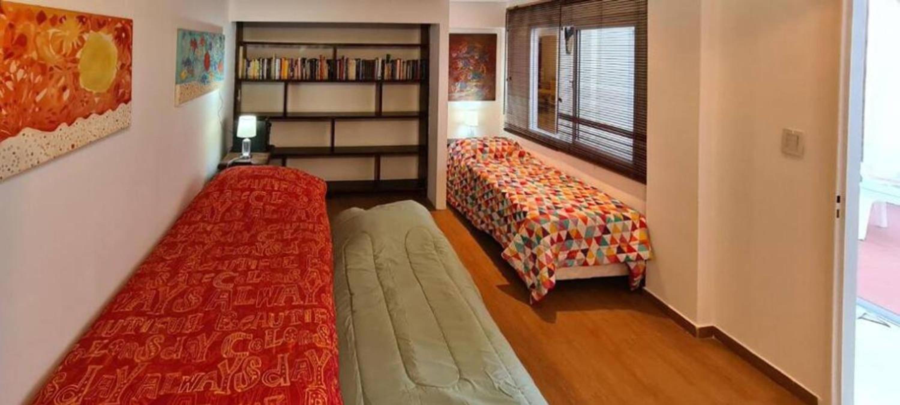 Lola Barracas Casa con Cochera