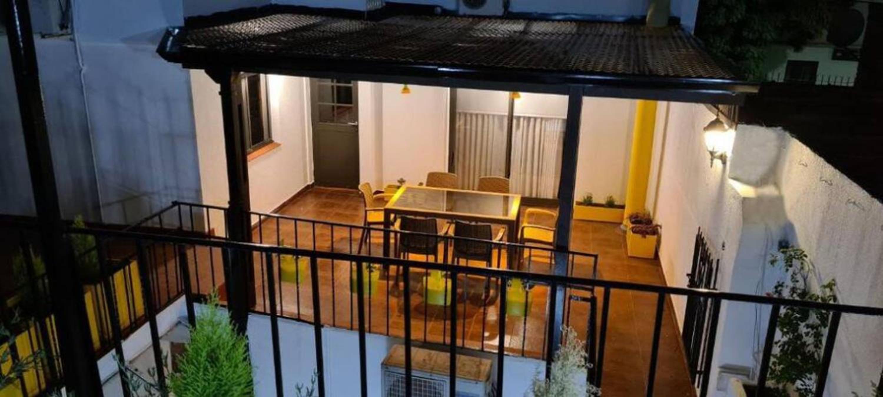 Lola Barracas Casa con Cochera