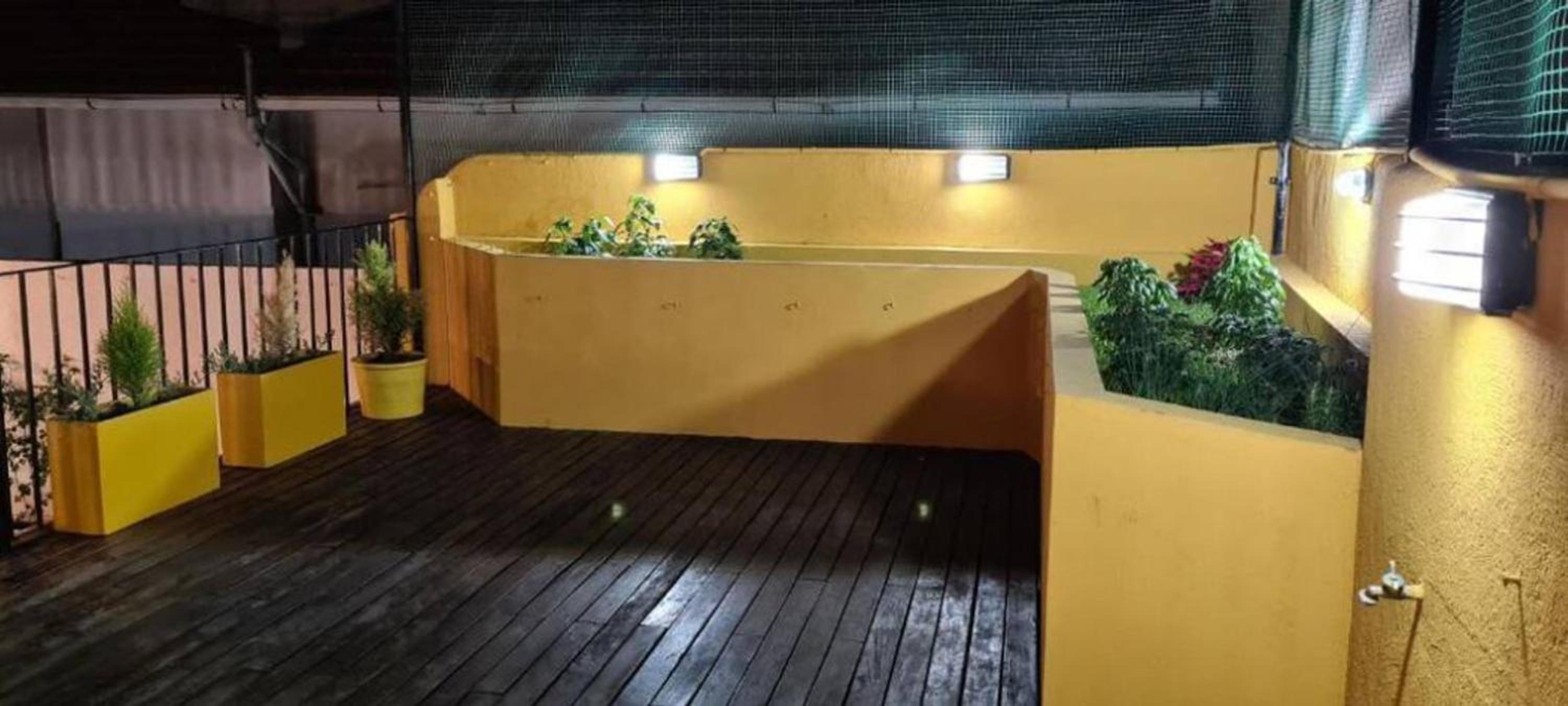 Lola Barracas Casa con Cochera