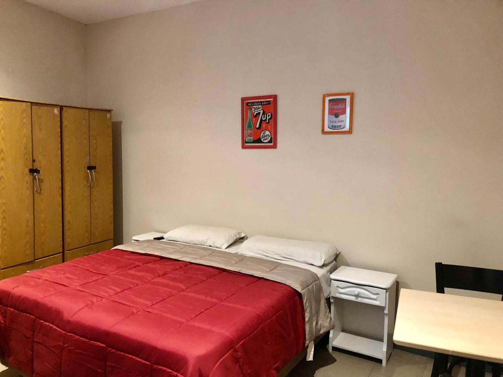 Granados Hostel